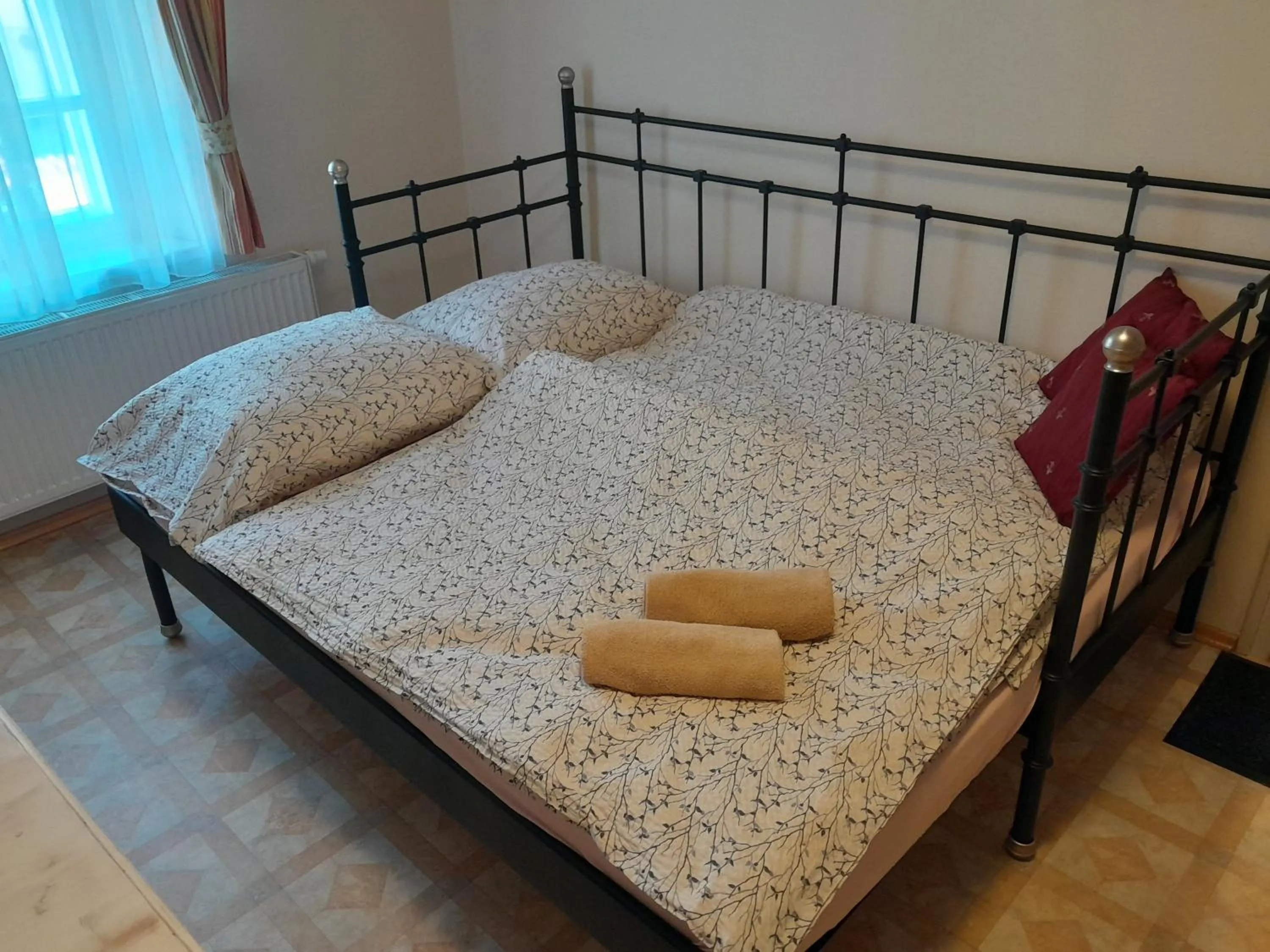 Bed in Apartments Kájovská 63