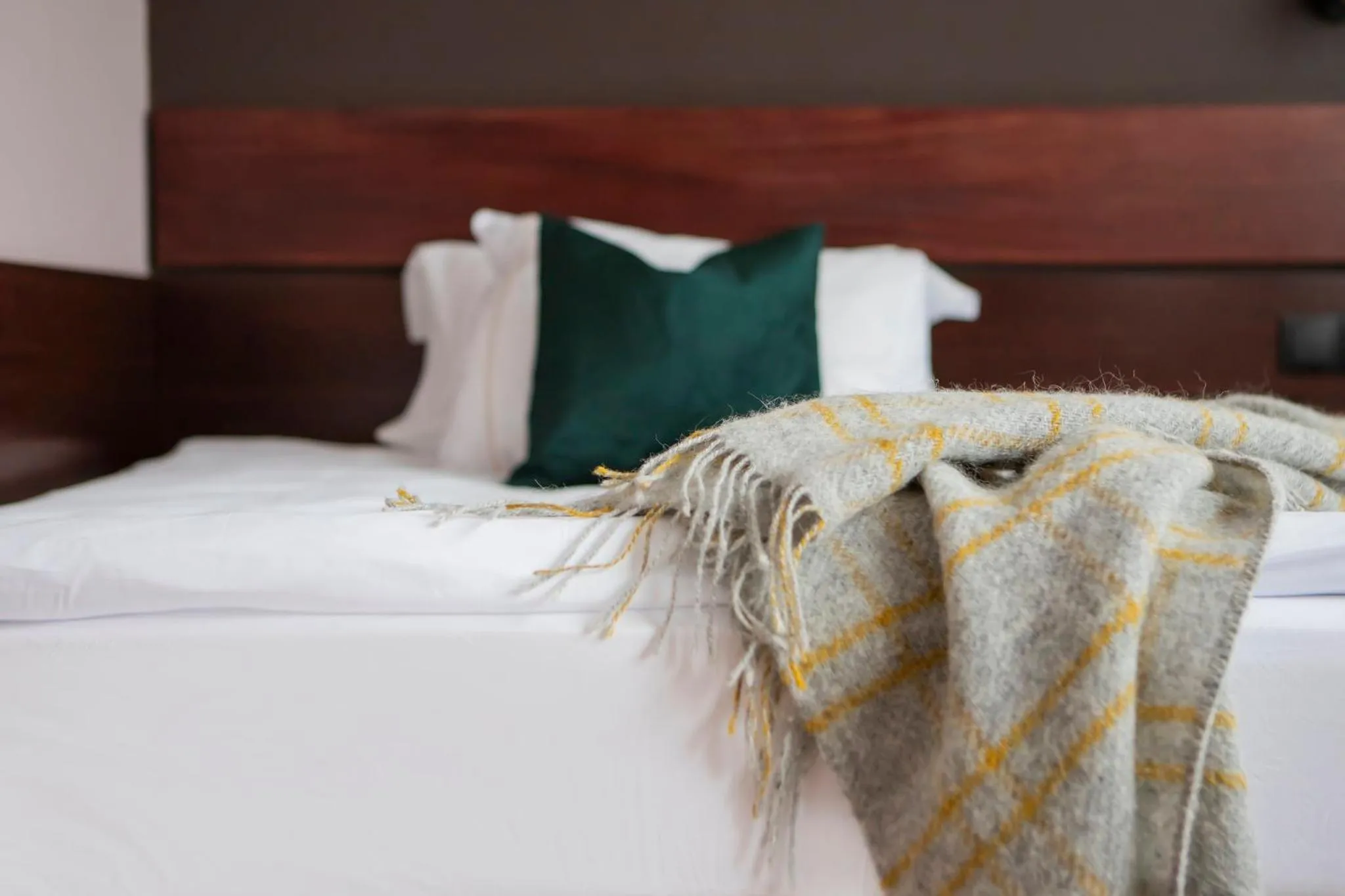 Bathroom, Bed in Hotel Holt - The Art Hotel