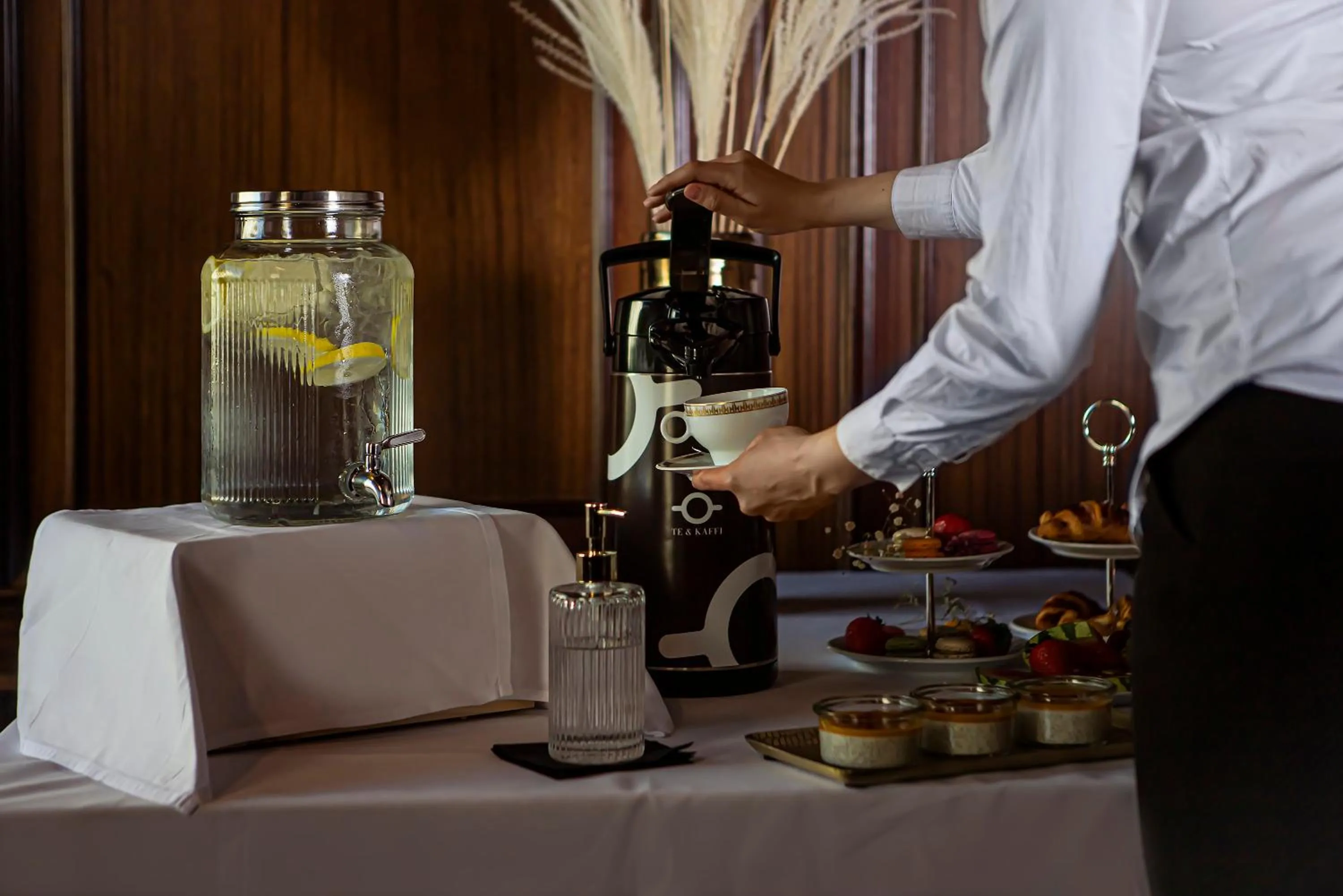 Meeting/conference room in Hotel Holt - The Art Hotel