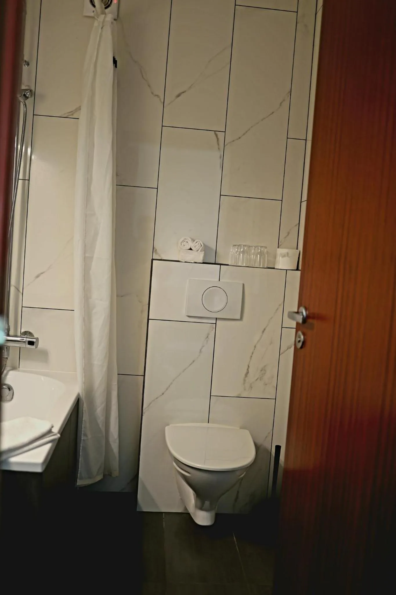 Bathroom in Hotel Hvolsvollur - Central South Iceland