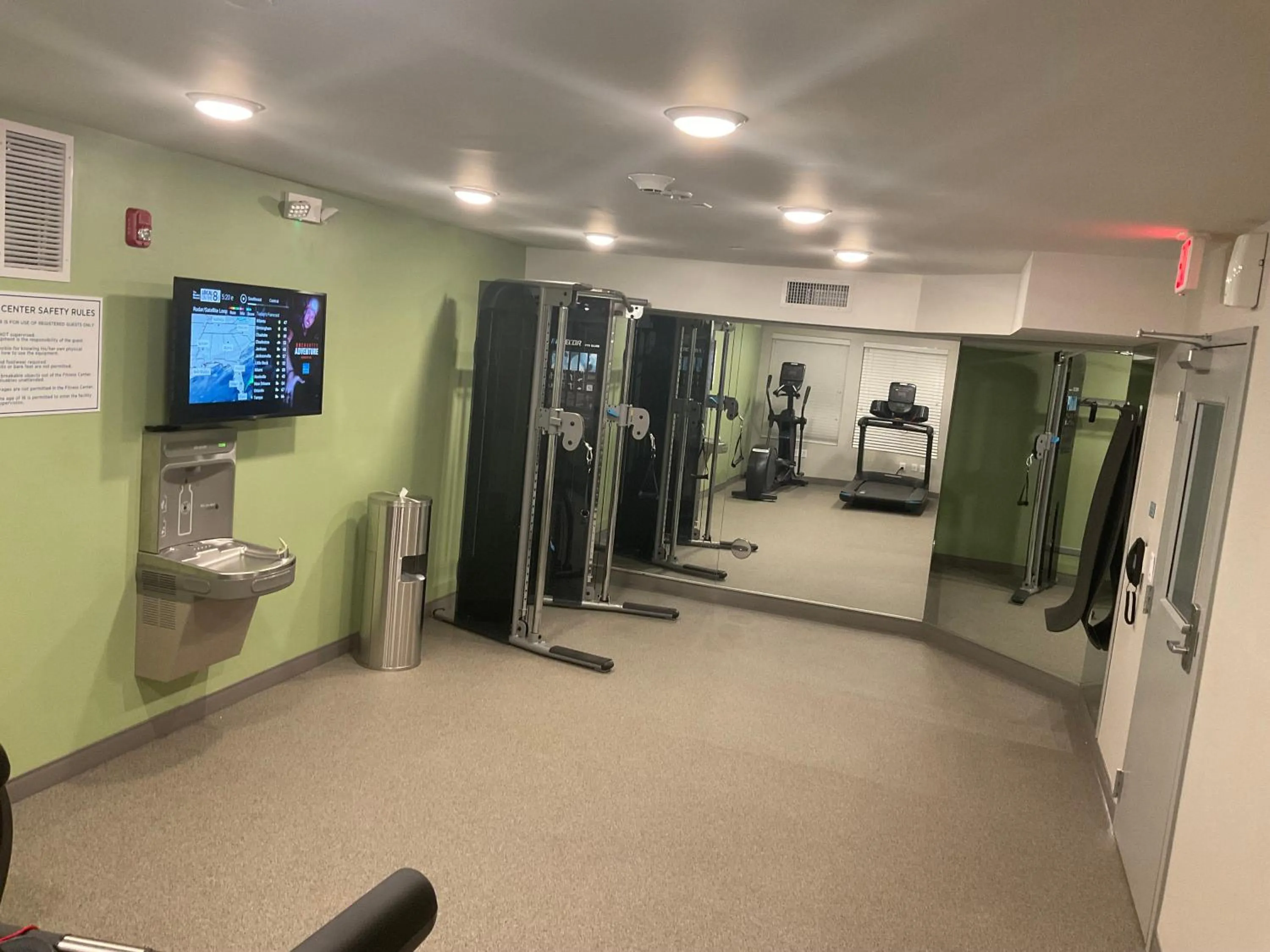 Fitness centre/facilities in WoodSpring Suites Detroit Sterling Heights