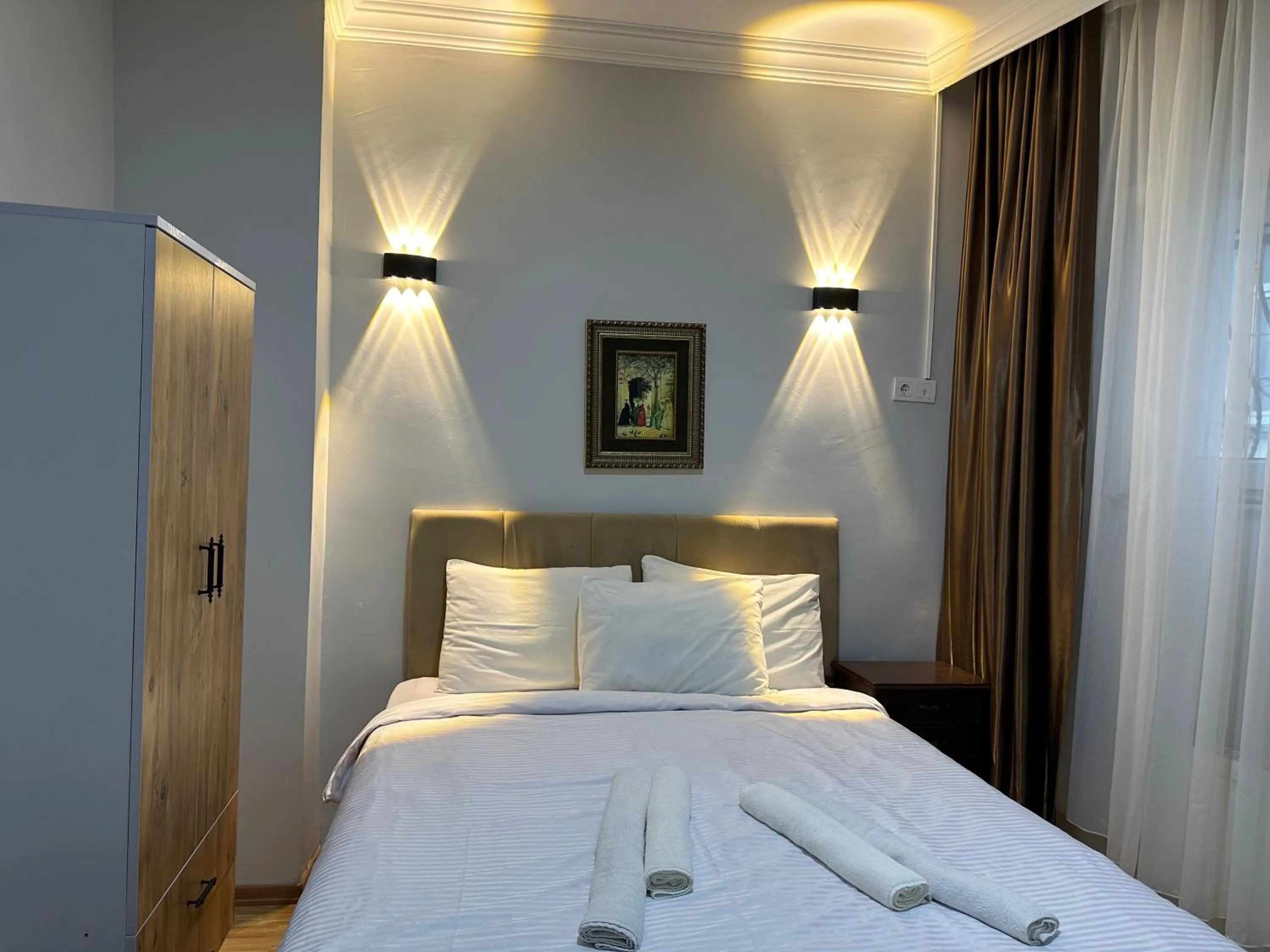Bed in İSTANBLUE TAKSİM APART HOTEL