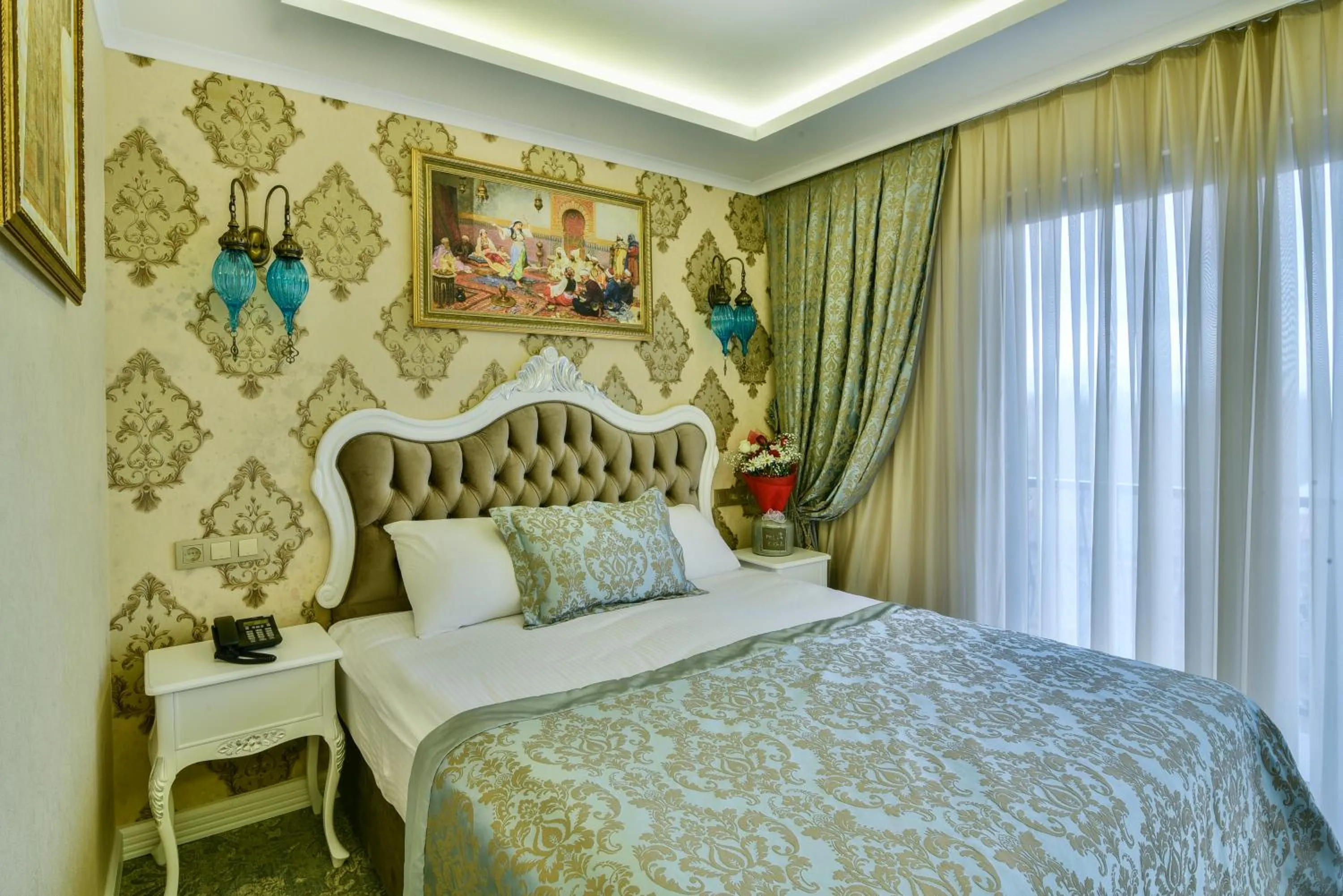 Bed in Hotel Bon Hagia Sophia