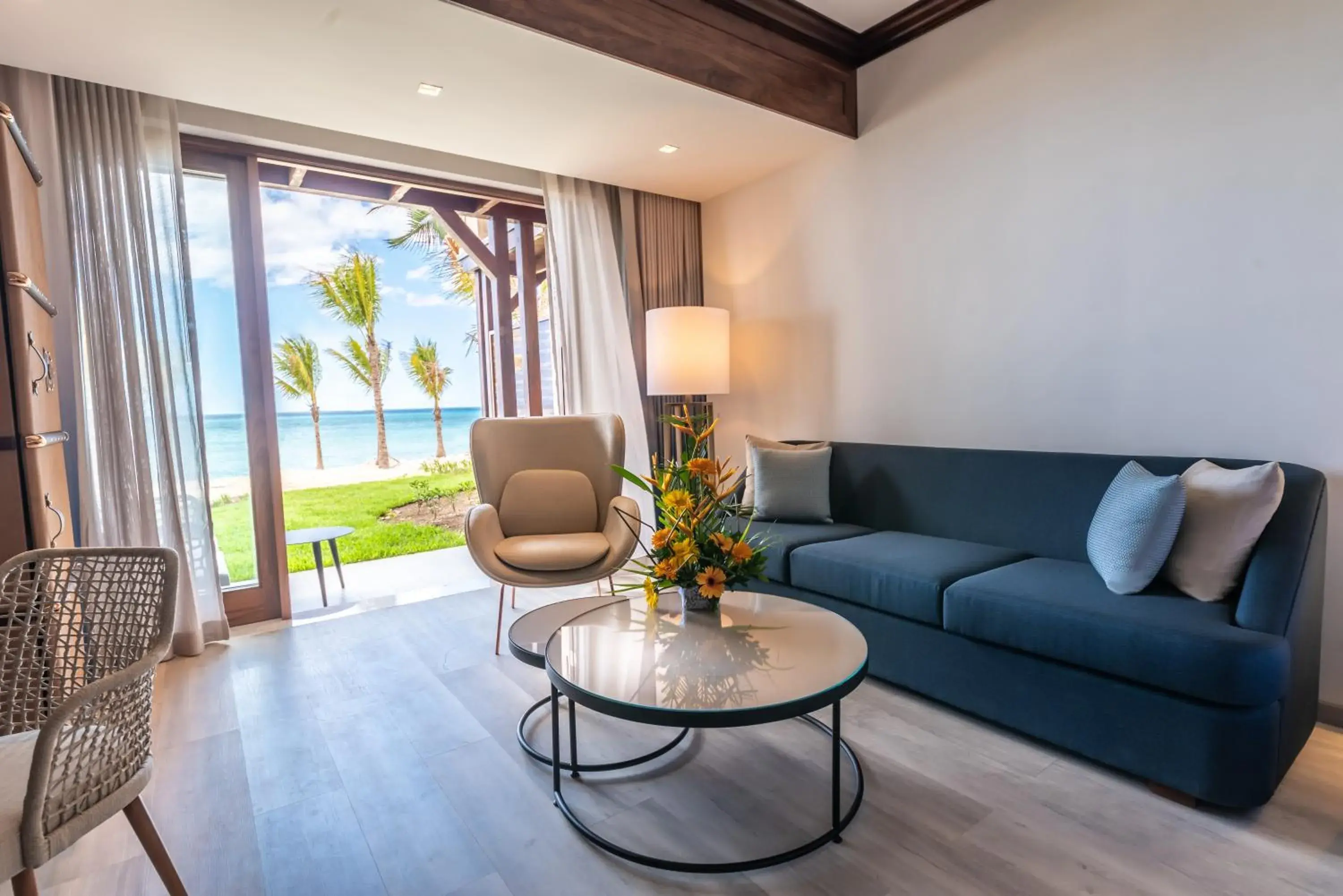 Beach Bliss Junior Suite Twin - single occupancy in Le Meridien Ile Maurice Beach Bliss Junior Suite Twin - single occupancy in Le Meridien Ile Maurice