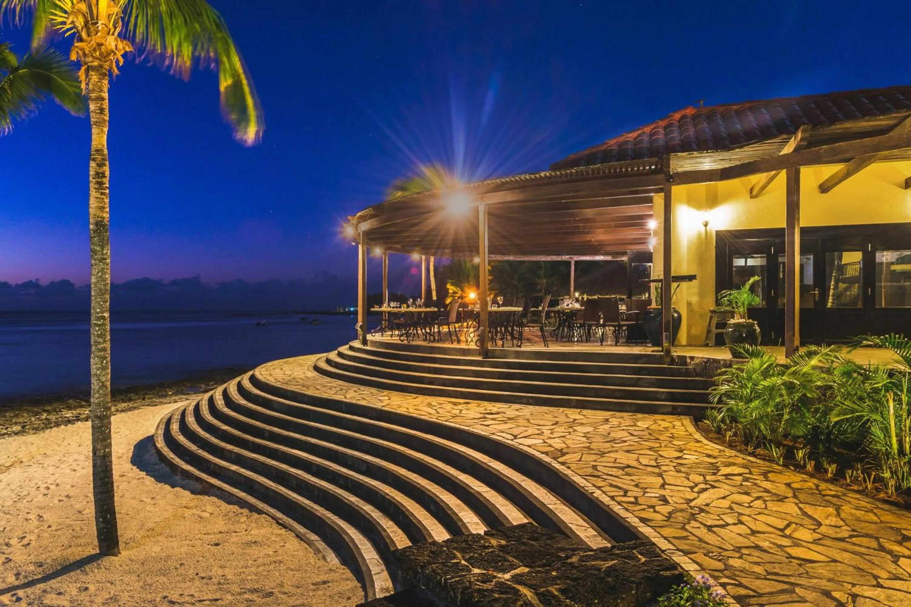 Restaurant/places to eat in Le Meridien Ile Maurice