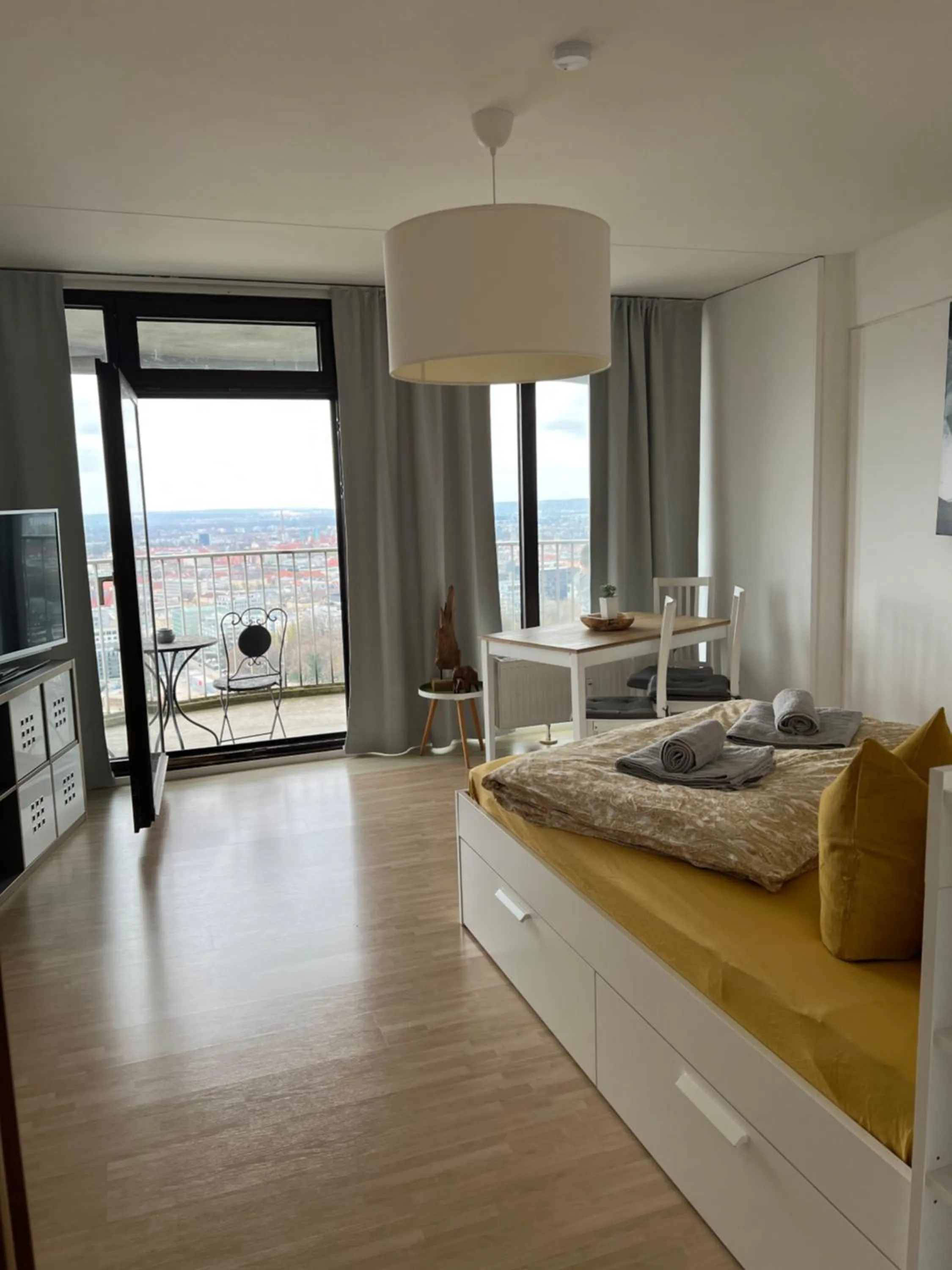 Cityapartment im 33. Stock