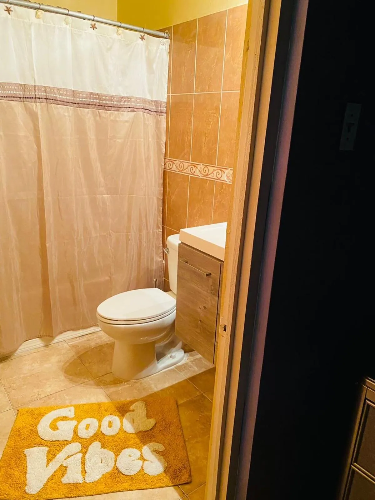 Blissett Apt, Your Jamaican Home