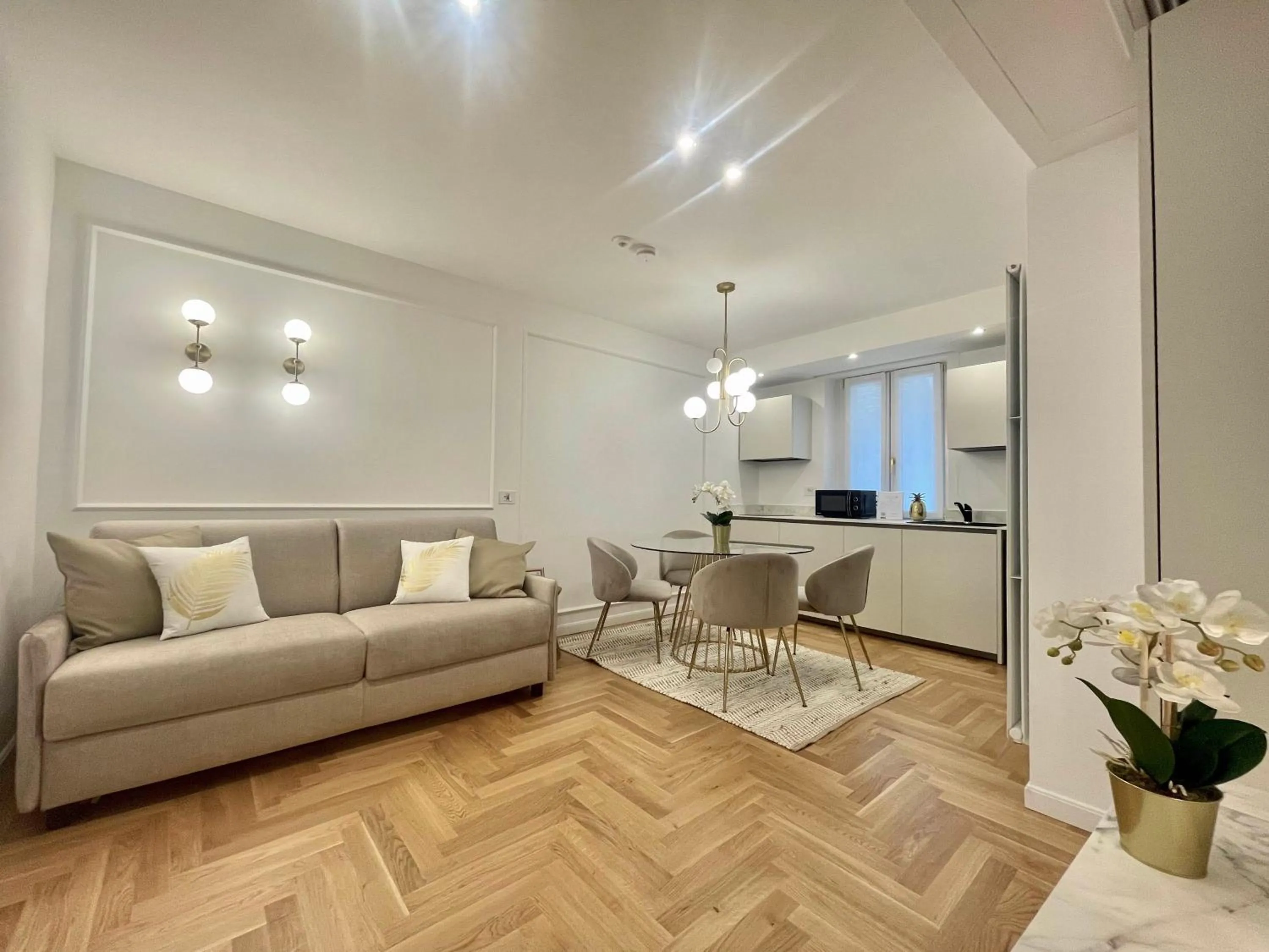 Living room in Bellagio Luxury Suites Apartments