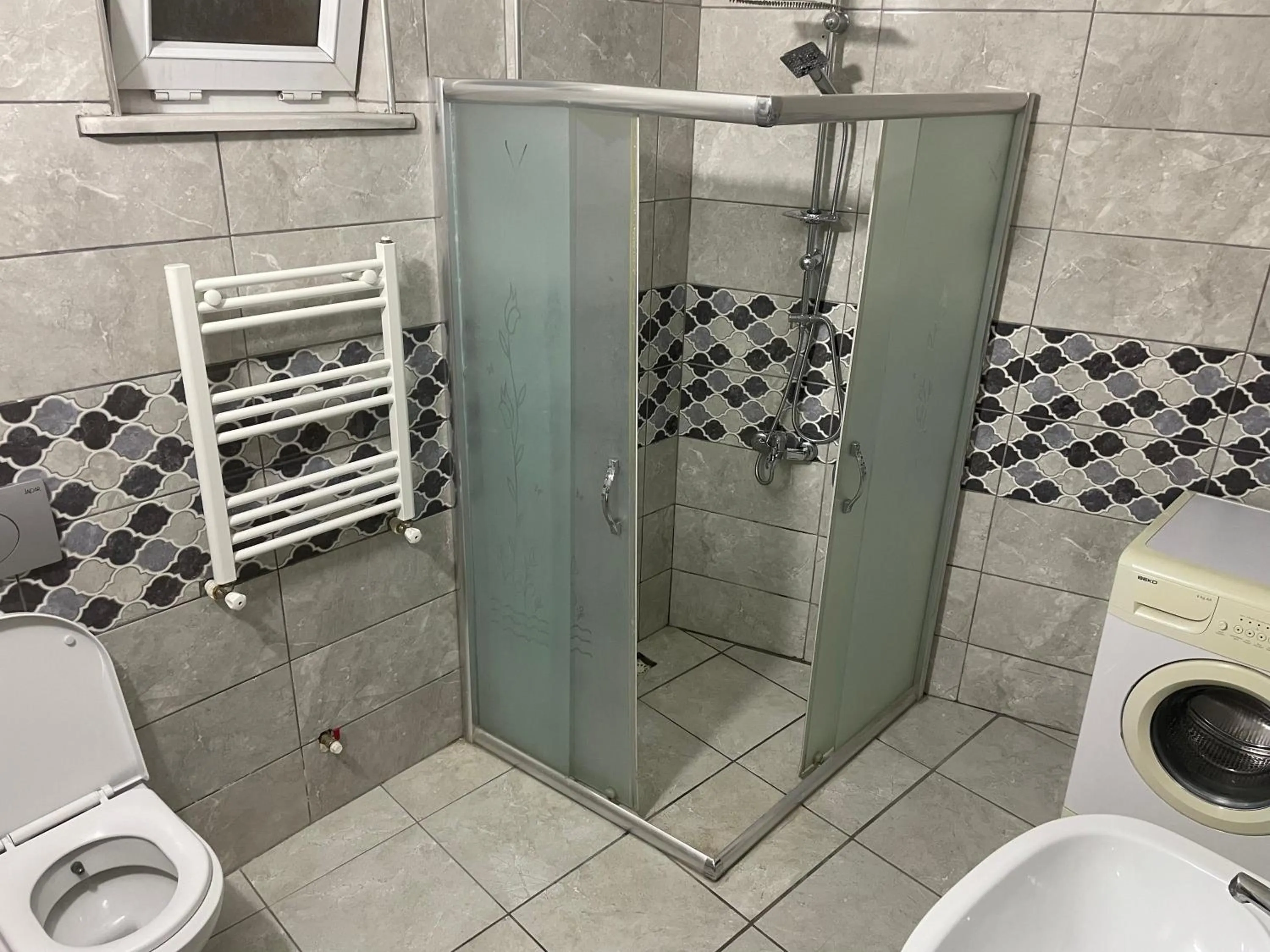 Shower in Eyüpsultan ABS Suites