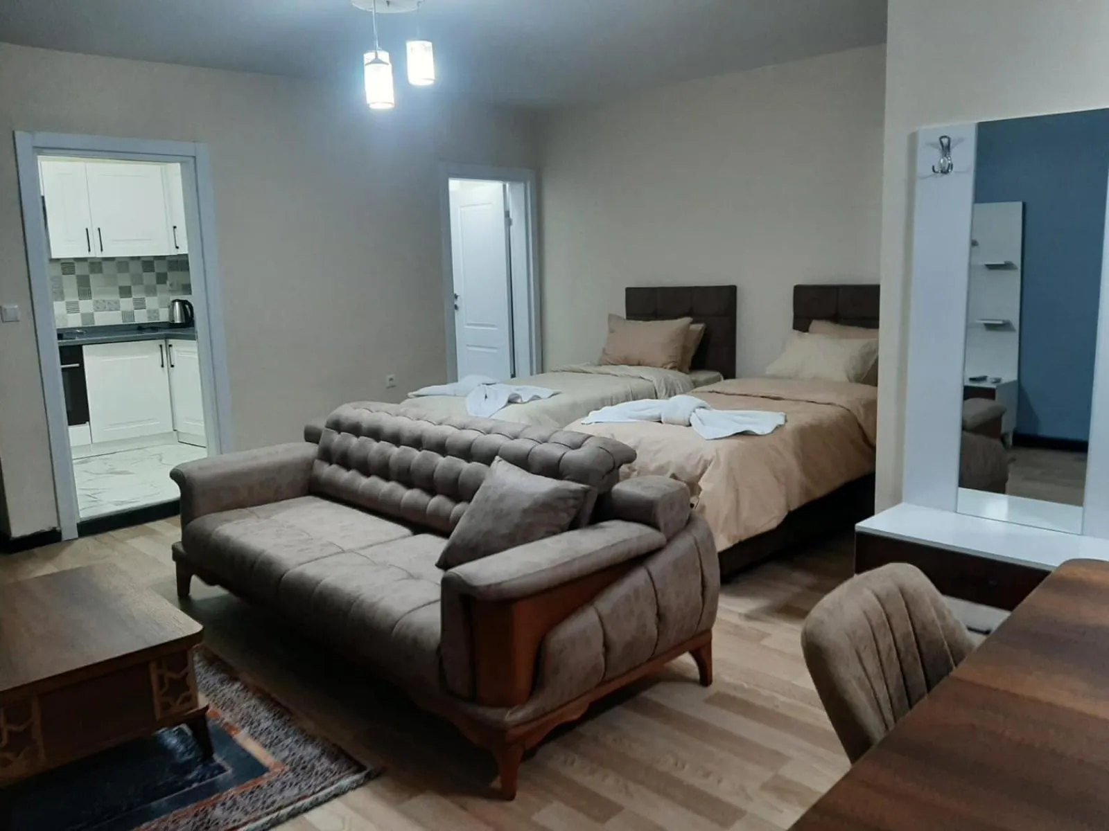 Photo of the whole room, Bed in Eyüpsultan ABS Suites