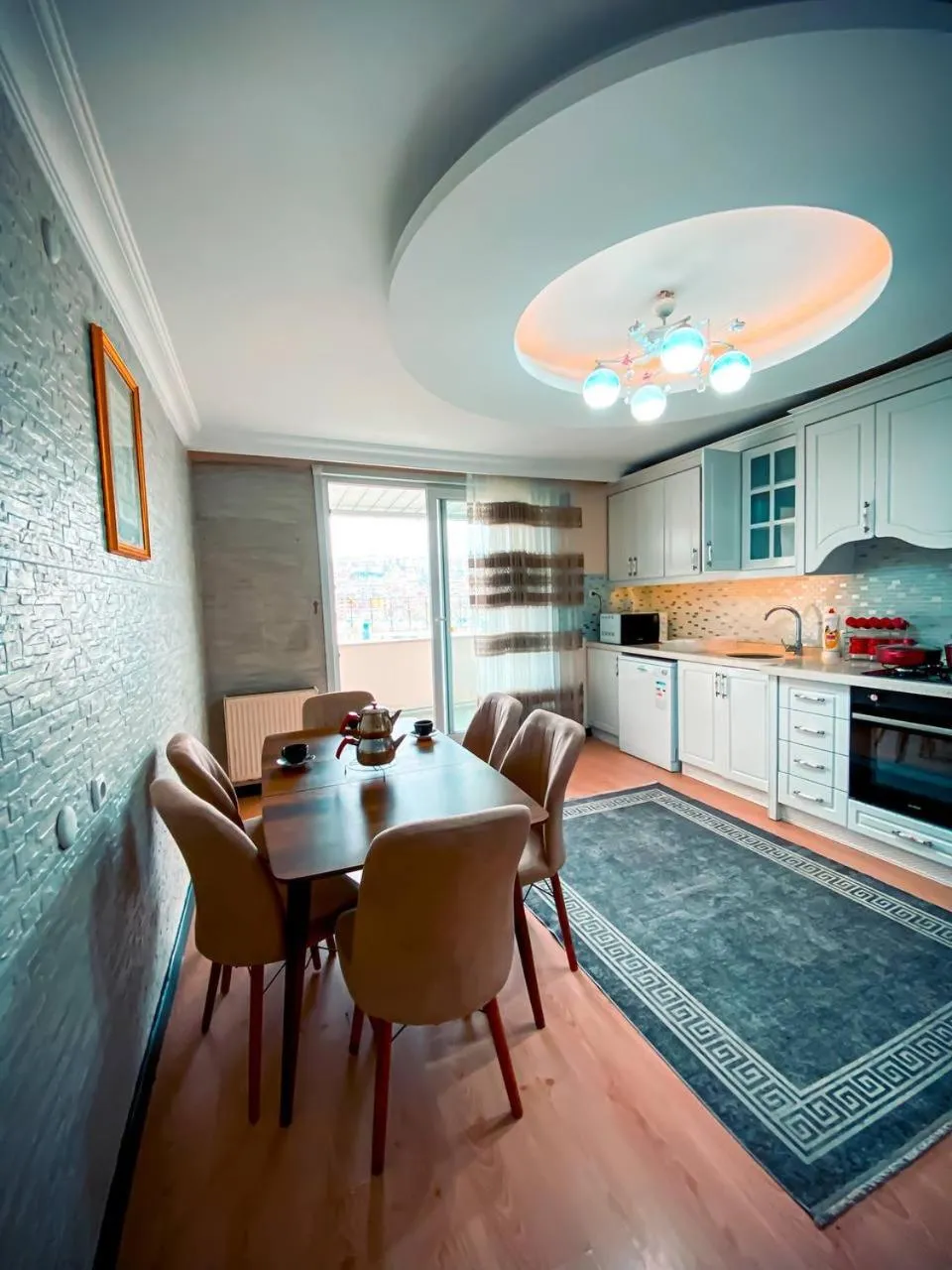 Kitchen or kitchenette in Eyüpsultan ABS Suites