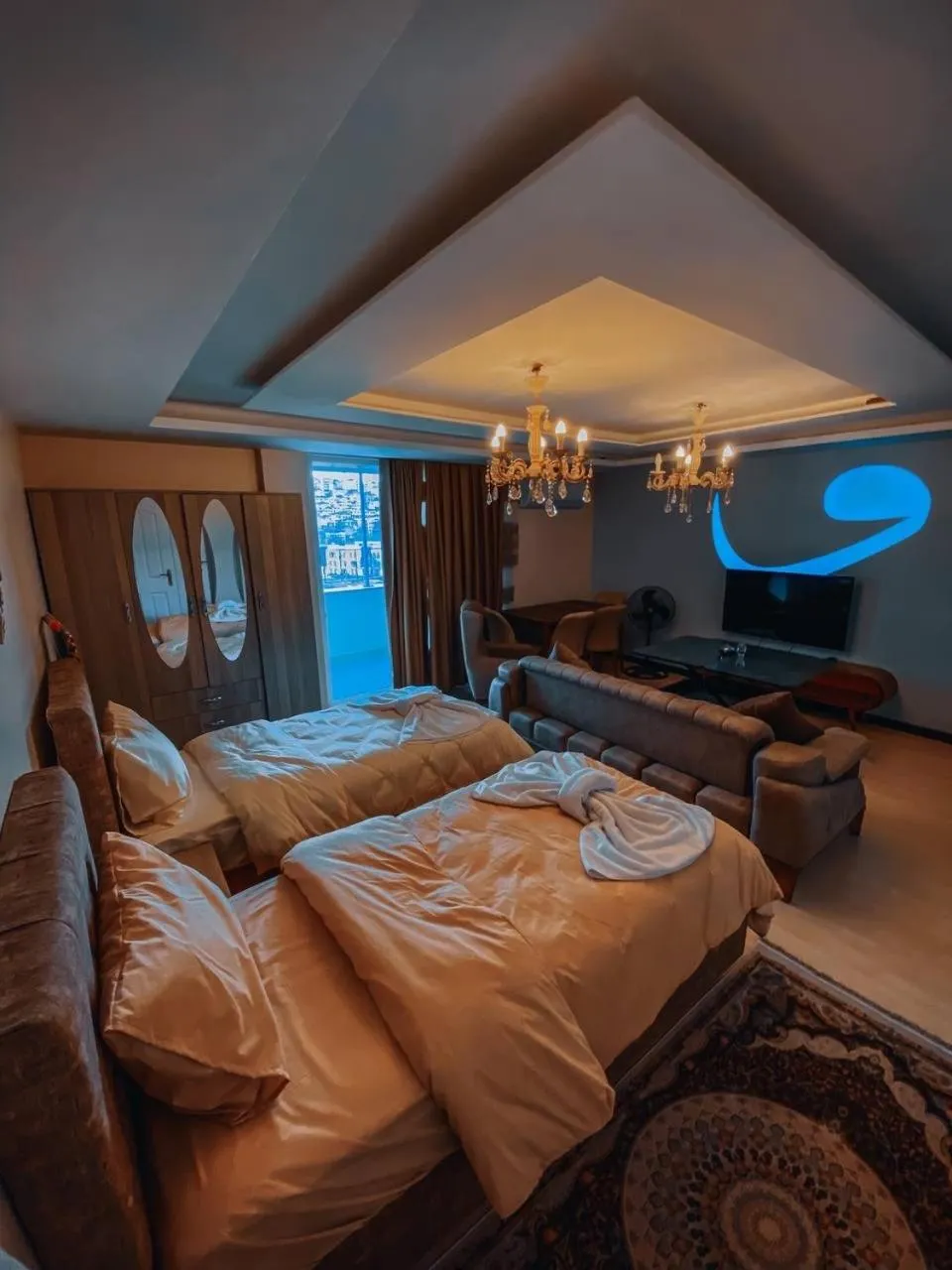 Photo of the whole room, Bed in Eyüpsultan ABS Suites