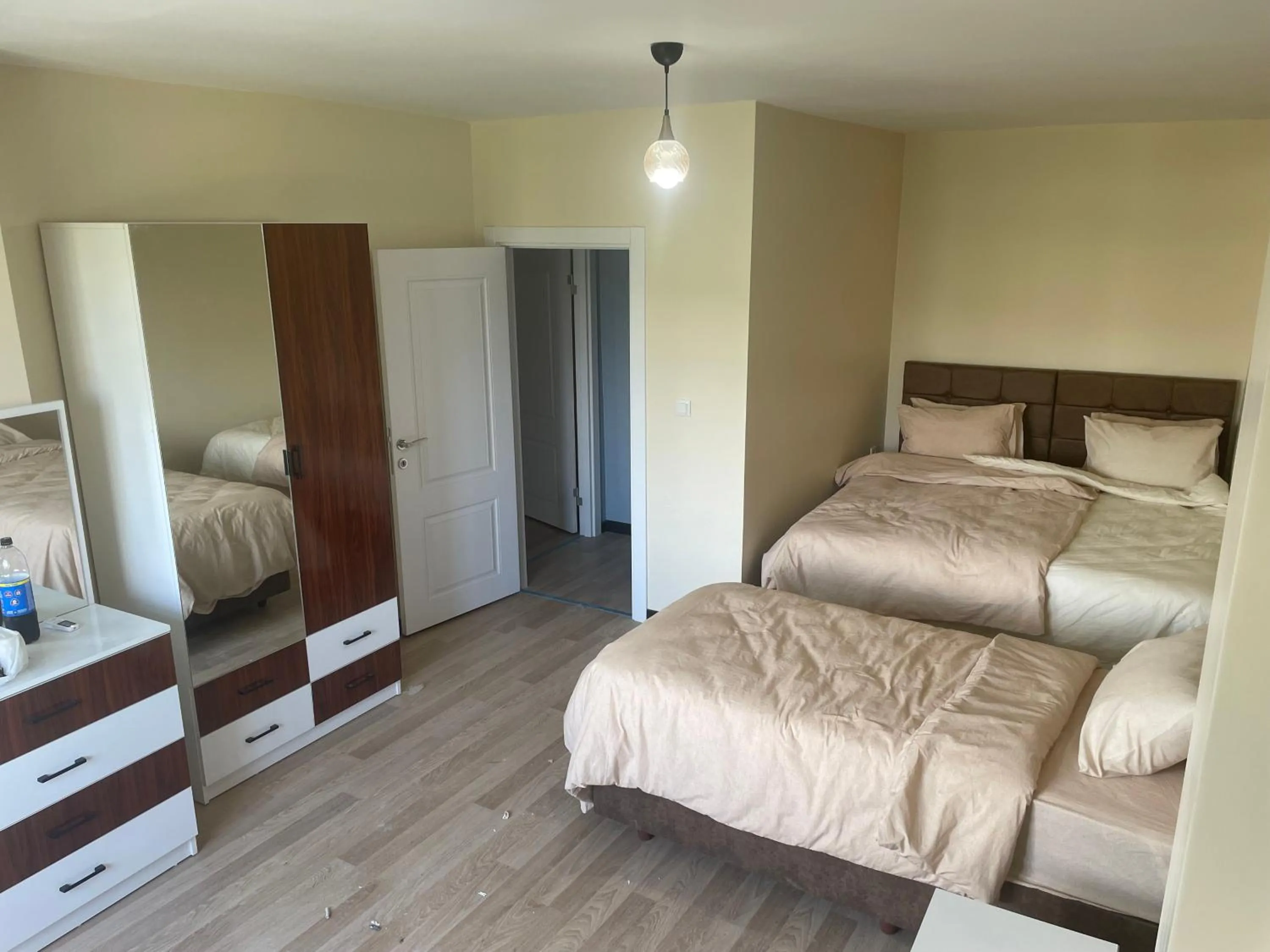 Photo of the whole room, Bed in Eyüpsultan ABS Suites