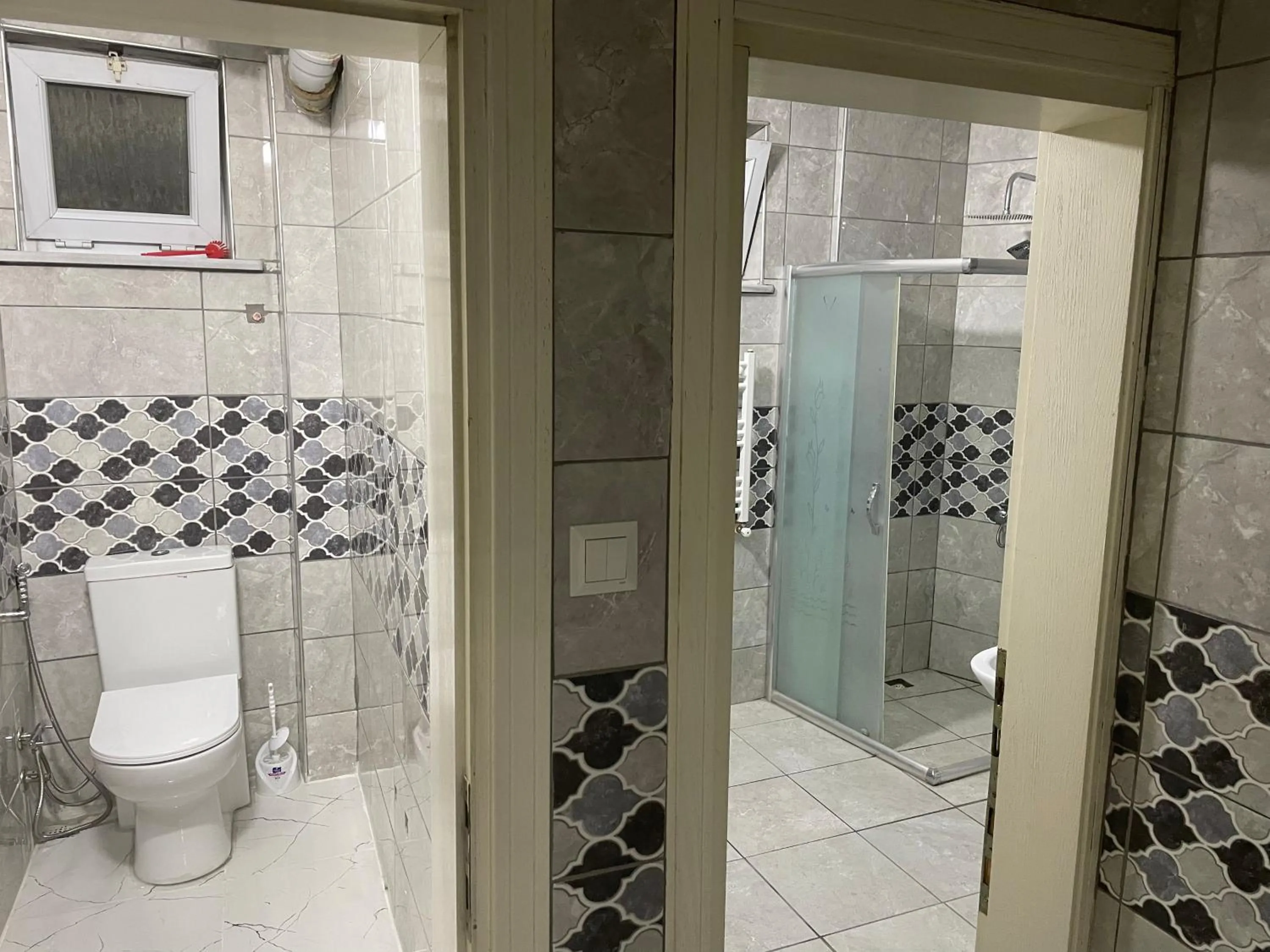 Shower in Eyüpsultan ABS Suites