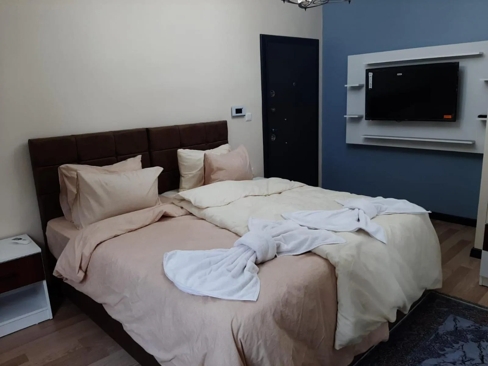 TV and multimedia, Bed in Eyüpsultan ABS Suites
