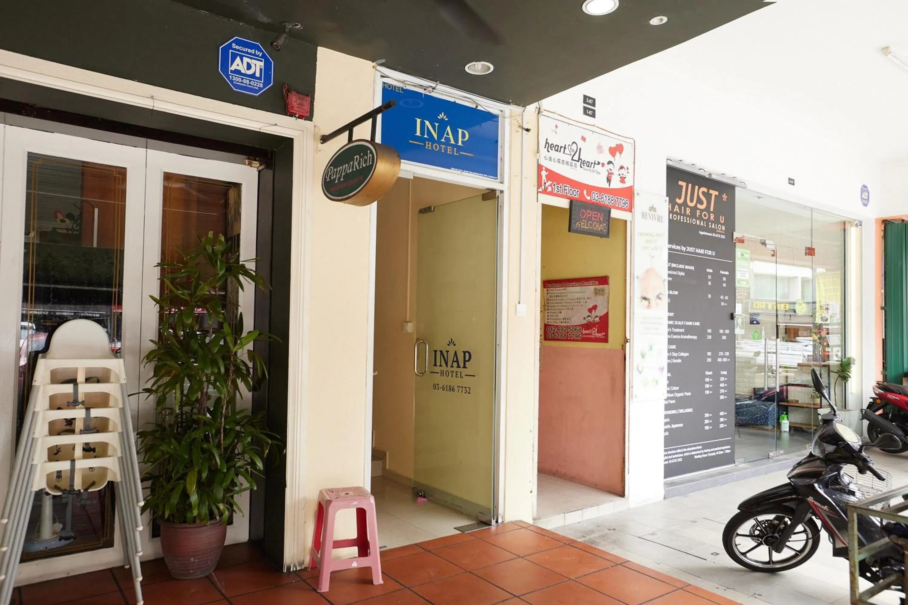 Facade/entrance in Hotel Inap Sri Gombak