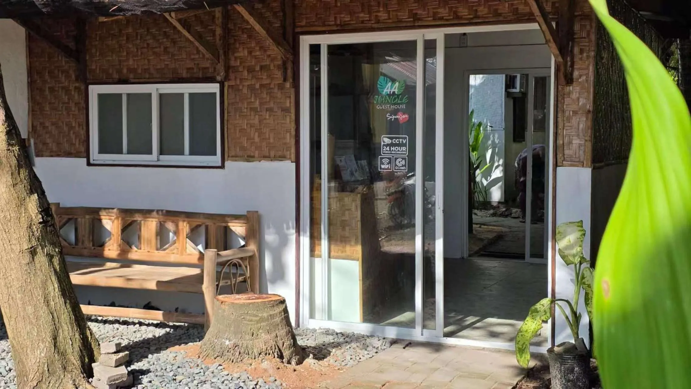 AA Jungle Guesthouse