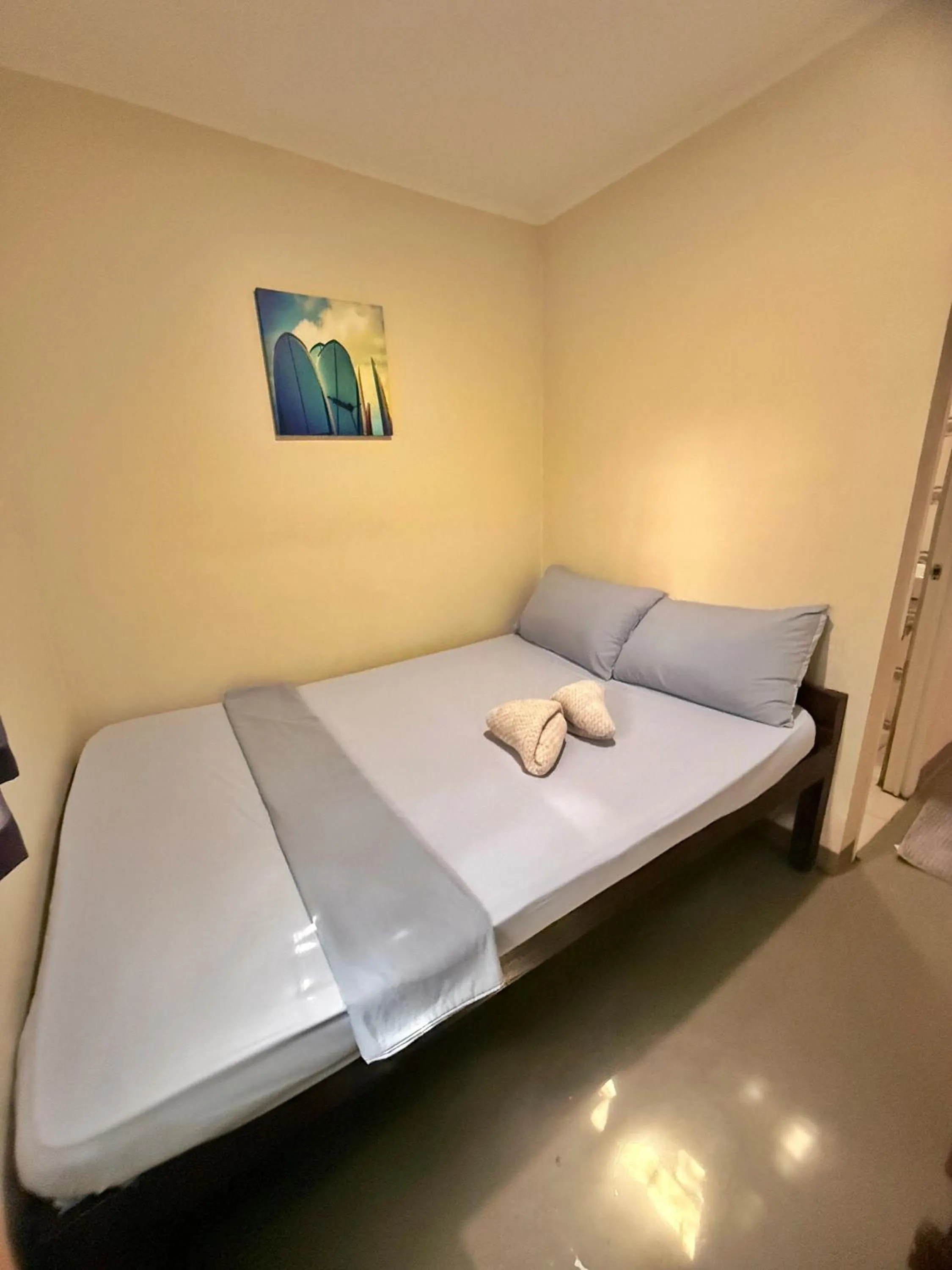 Bed in AA Jungle Guesthouse