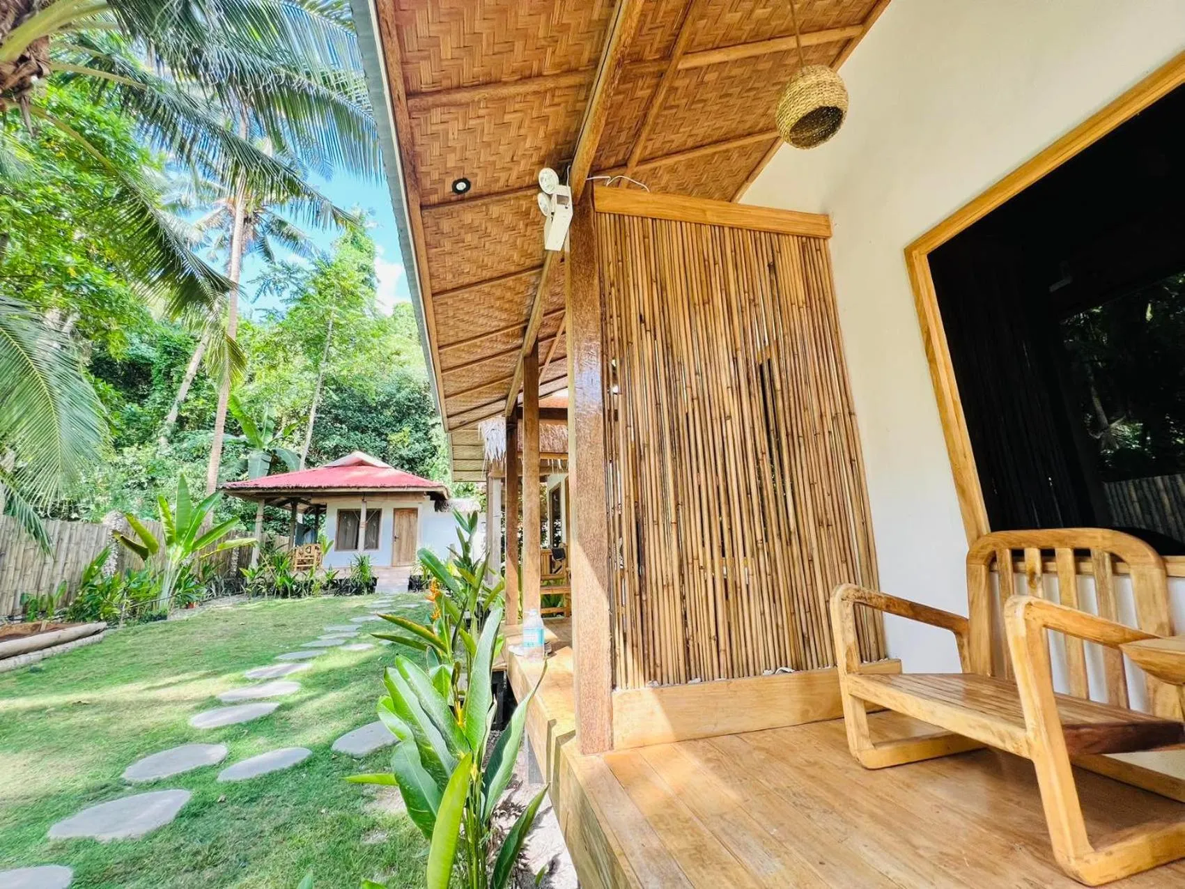 AA Jungle Guesthouse