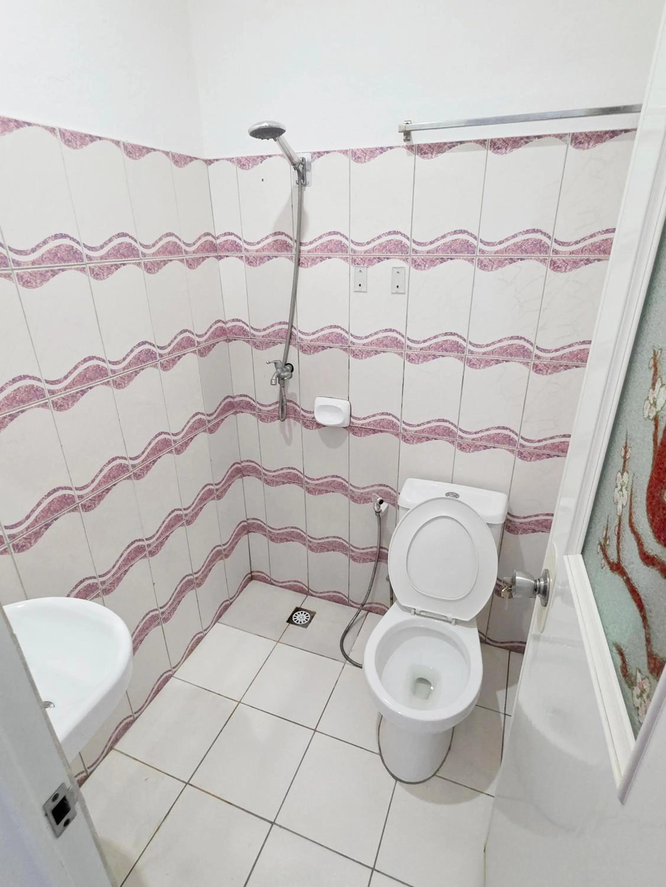 AA Jungle Guesthouse