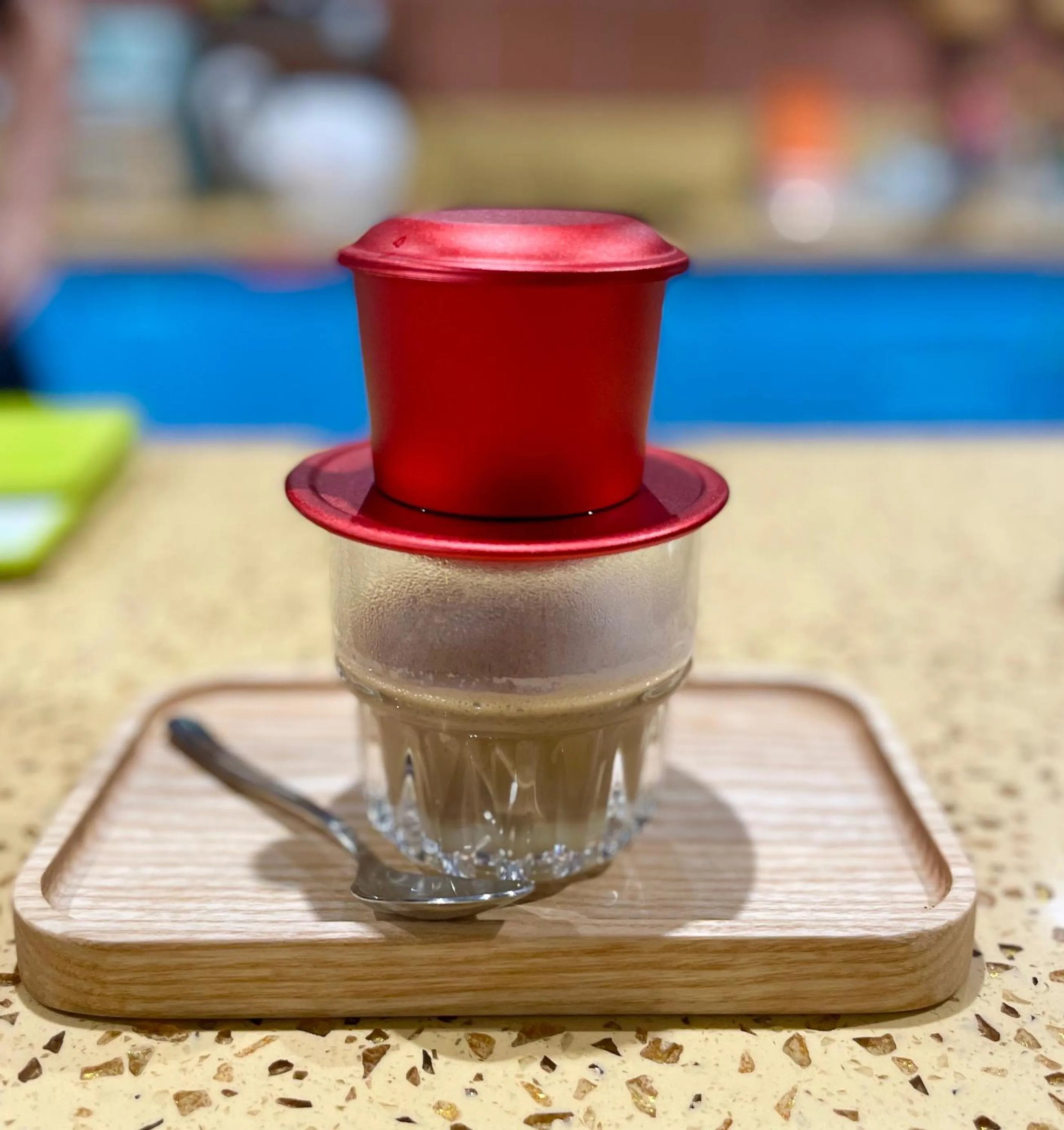 Restaurant/places to eat in Ahu Hotel & Apartment