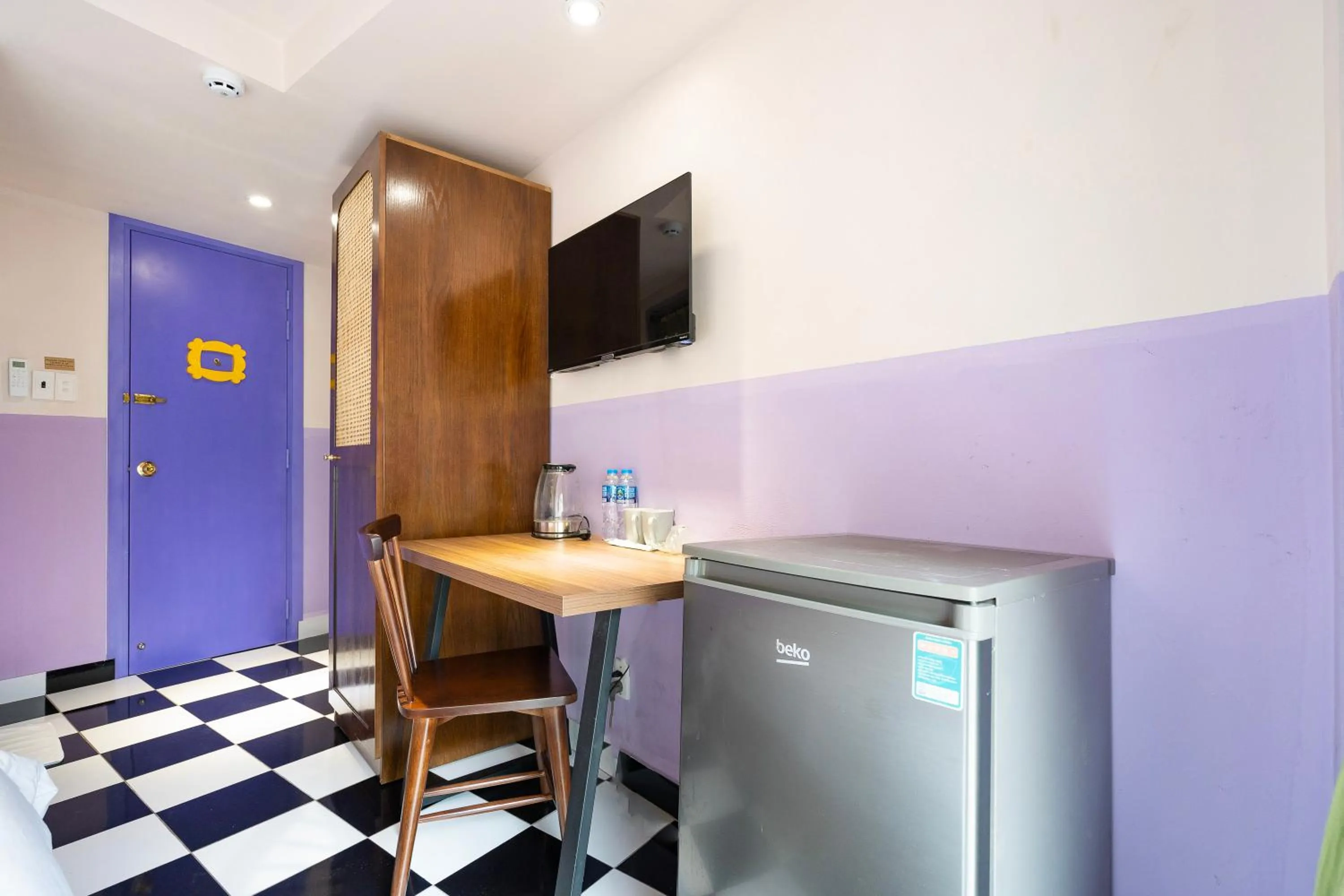 Ahu Hotel & Apartment