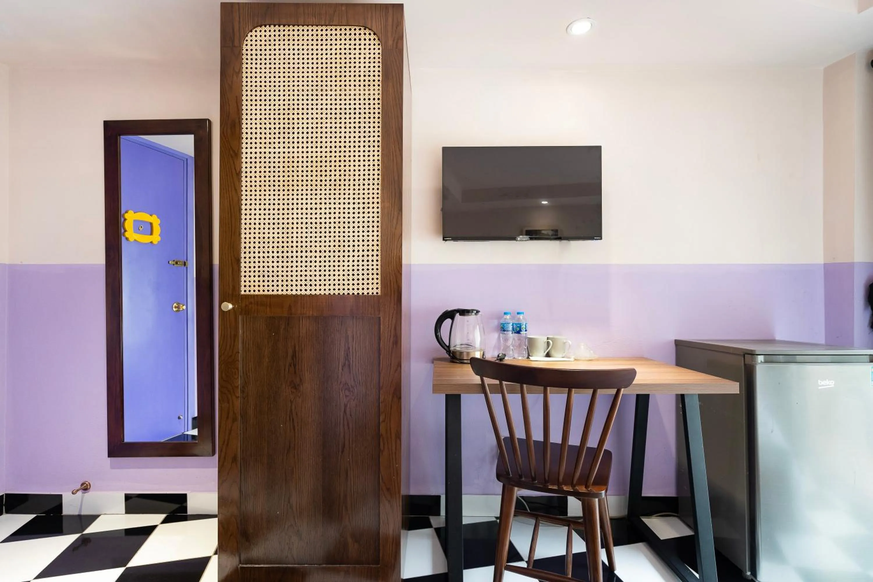 Ahu Hotel & Apartment