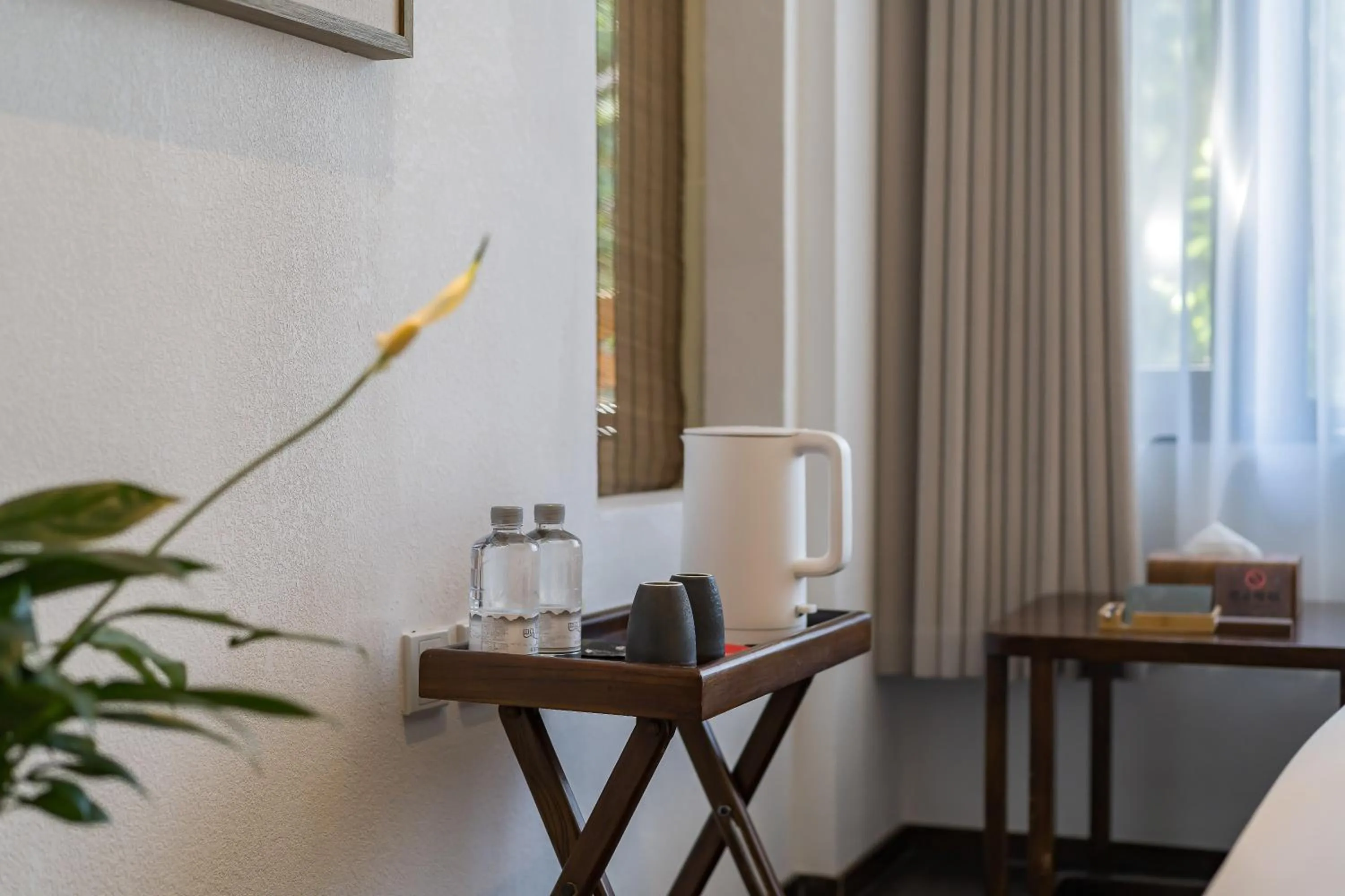 Coffee/tea facilities in Dasein Youlan Hotel-Near the Forbidden City, Tiananmen Square, Guijie Street, Beihai Park, Jingshan Park, and Yonghe Temple