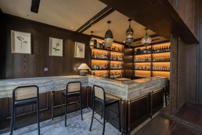 Lounge or bar in Dasein Youlan Hotel-Near the Forbidden City, Tiananmen Square, Guijie Street, Beihai Park, Jingshan Park, and Yonghe Temple