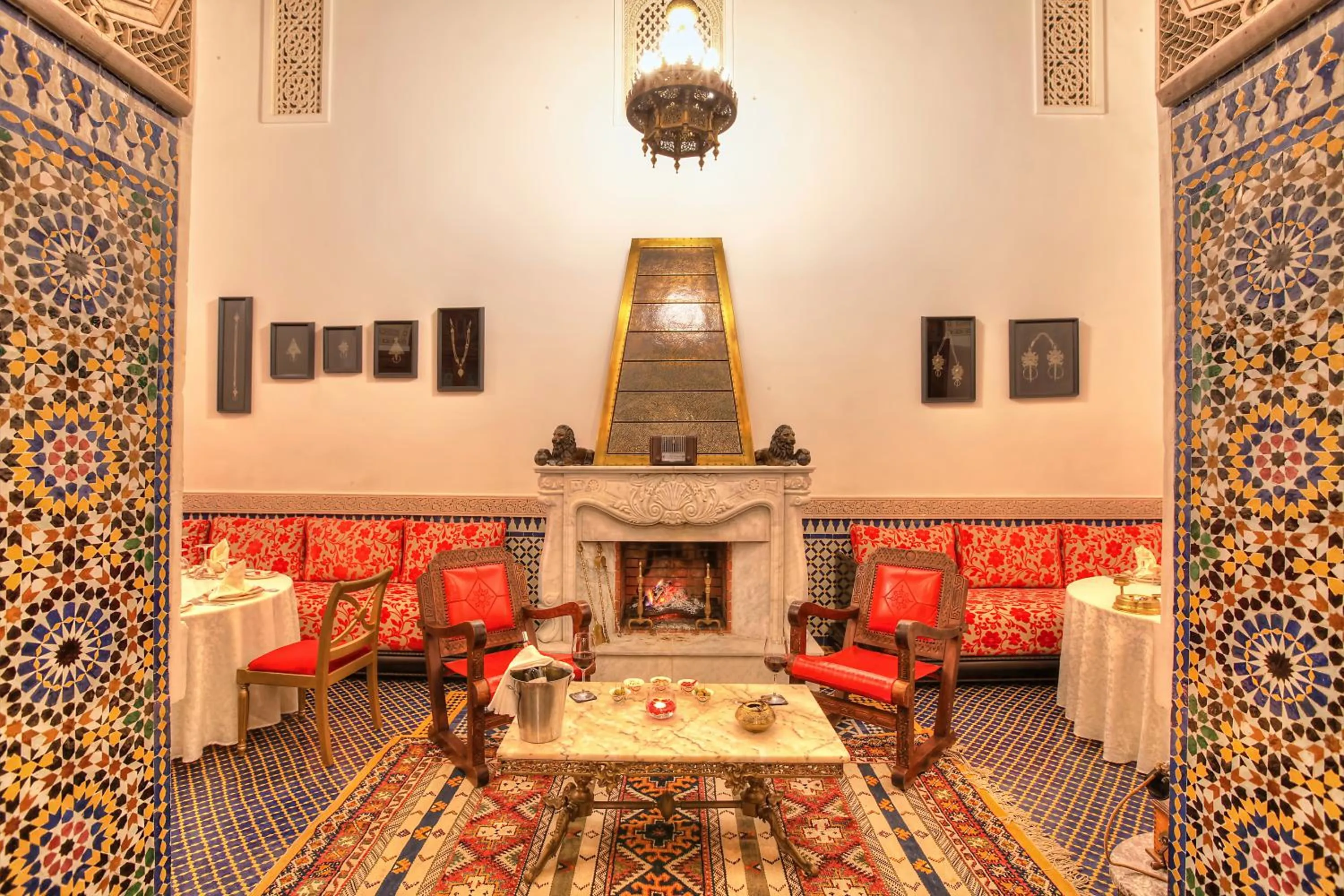 Lounge or bar in Riad El Amine Fès - Historic Hotels Worldwide