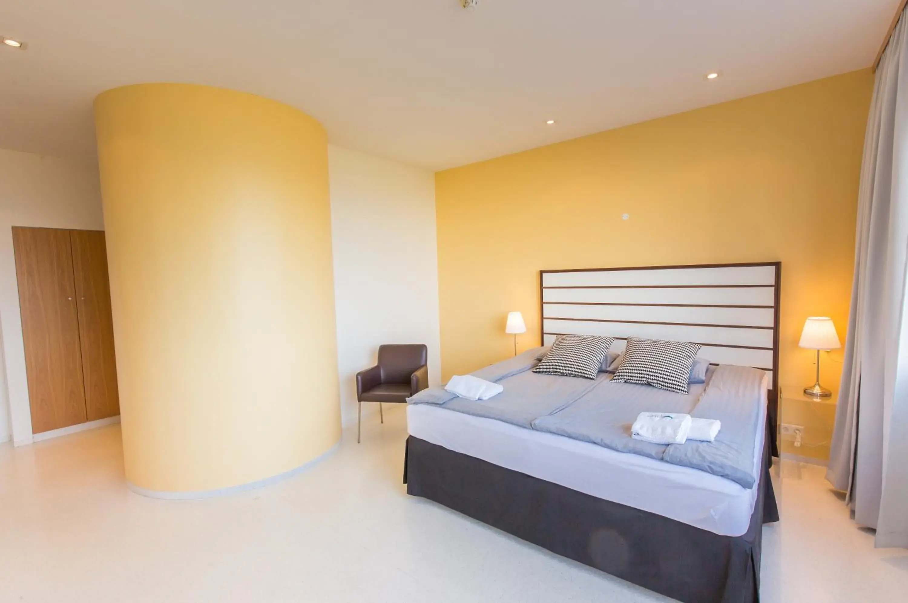 Deluxe Double Room with Balcony in Hotel Keilir by Reykjavik Keflavik Airport Deluxe Double Room with Balcony in Hotel Keilir by Reykjavik Keflavik Airport