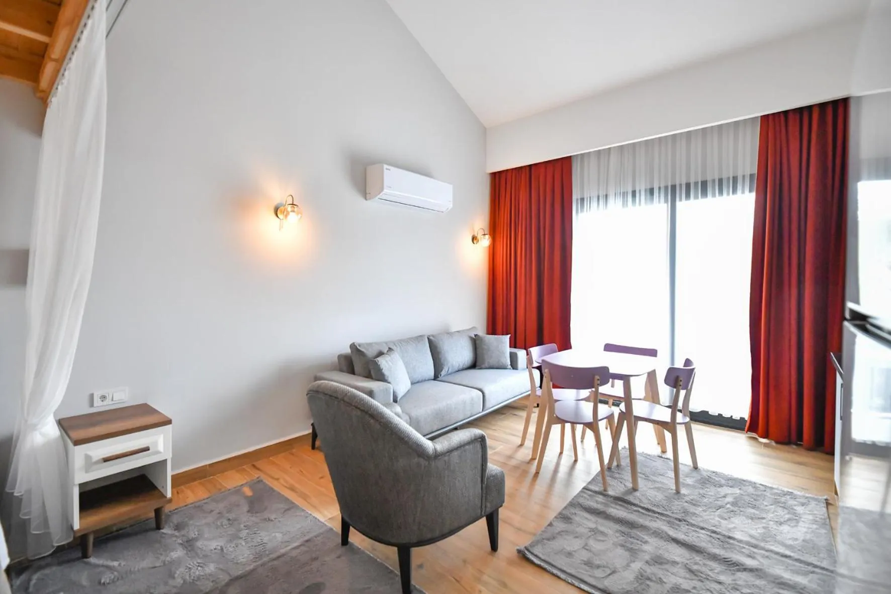 Dining area in RED MOON SUITES