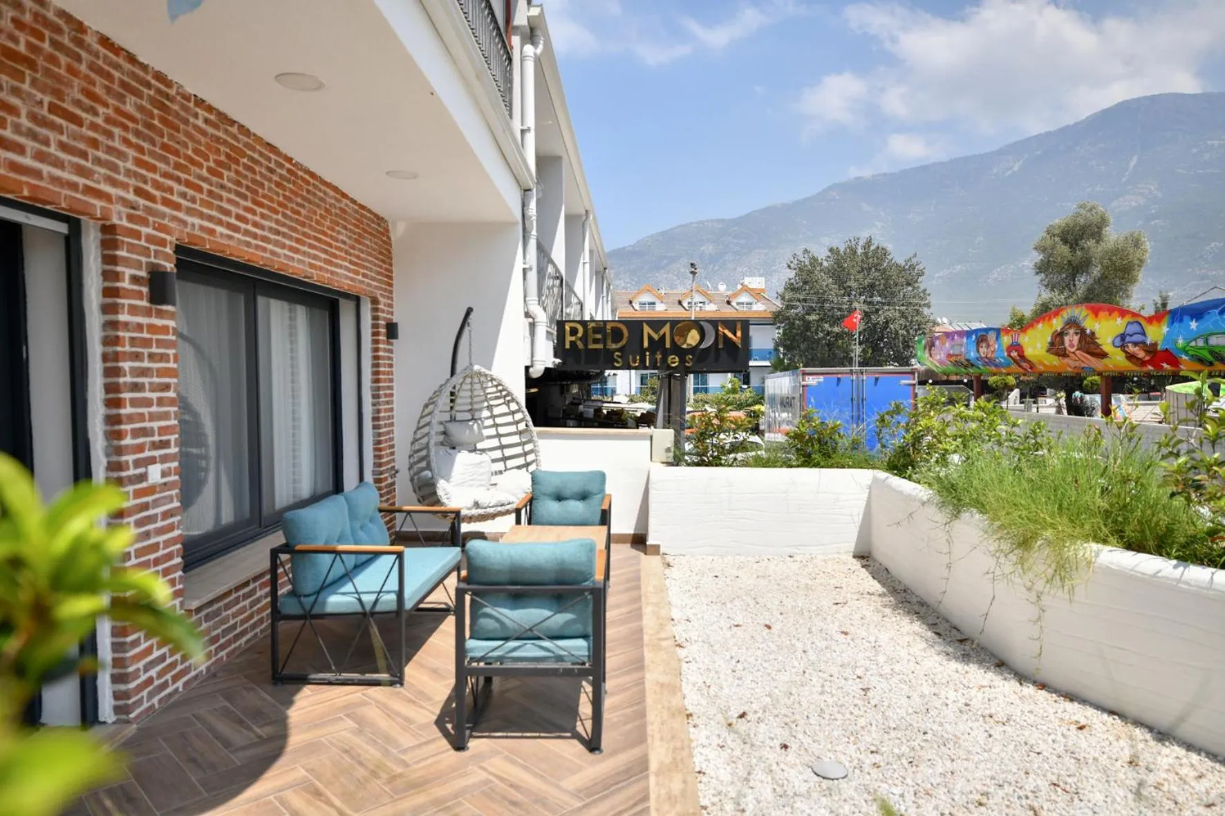 Patio in RED MOON SUITES