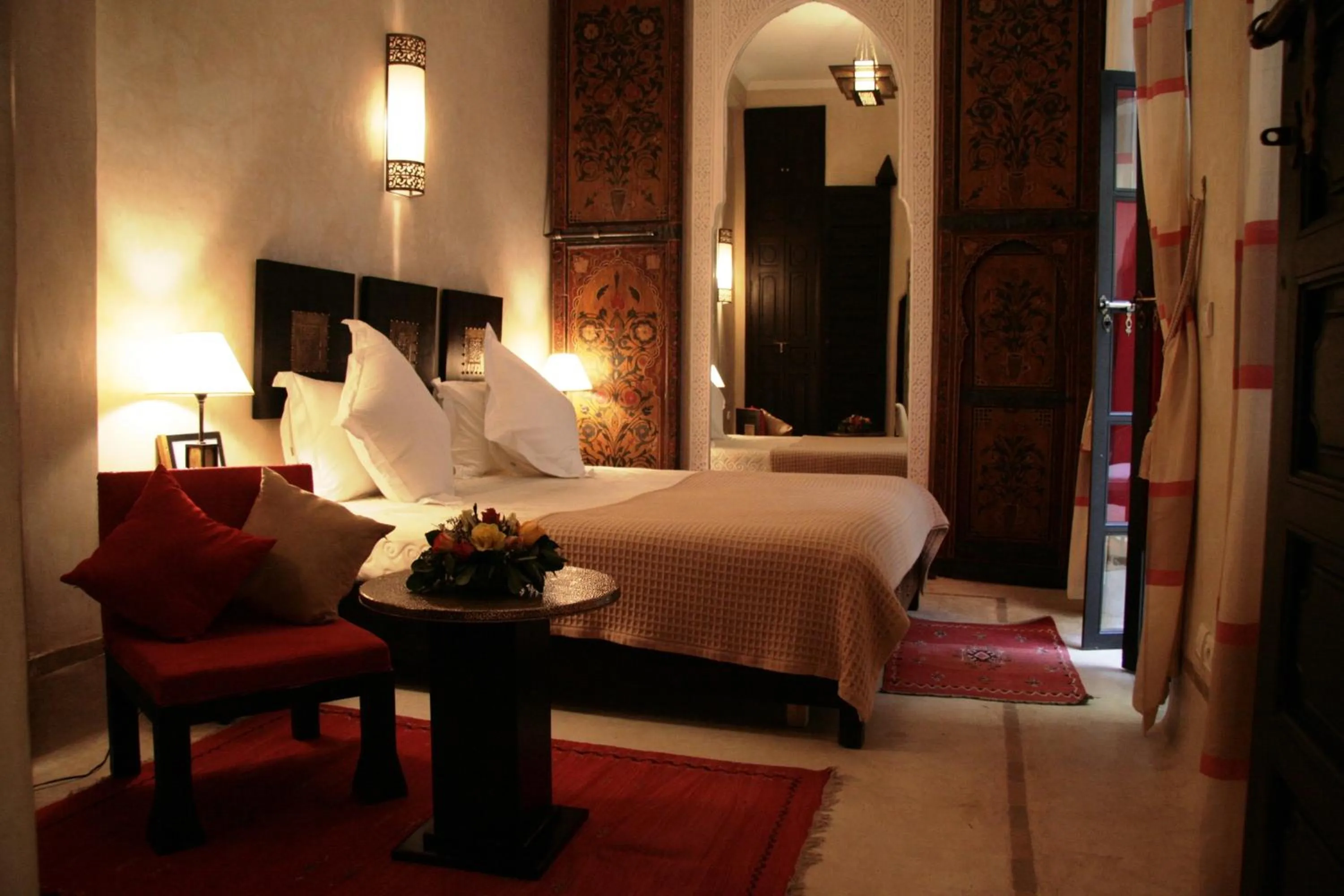 Day, Bed in Riad Diana