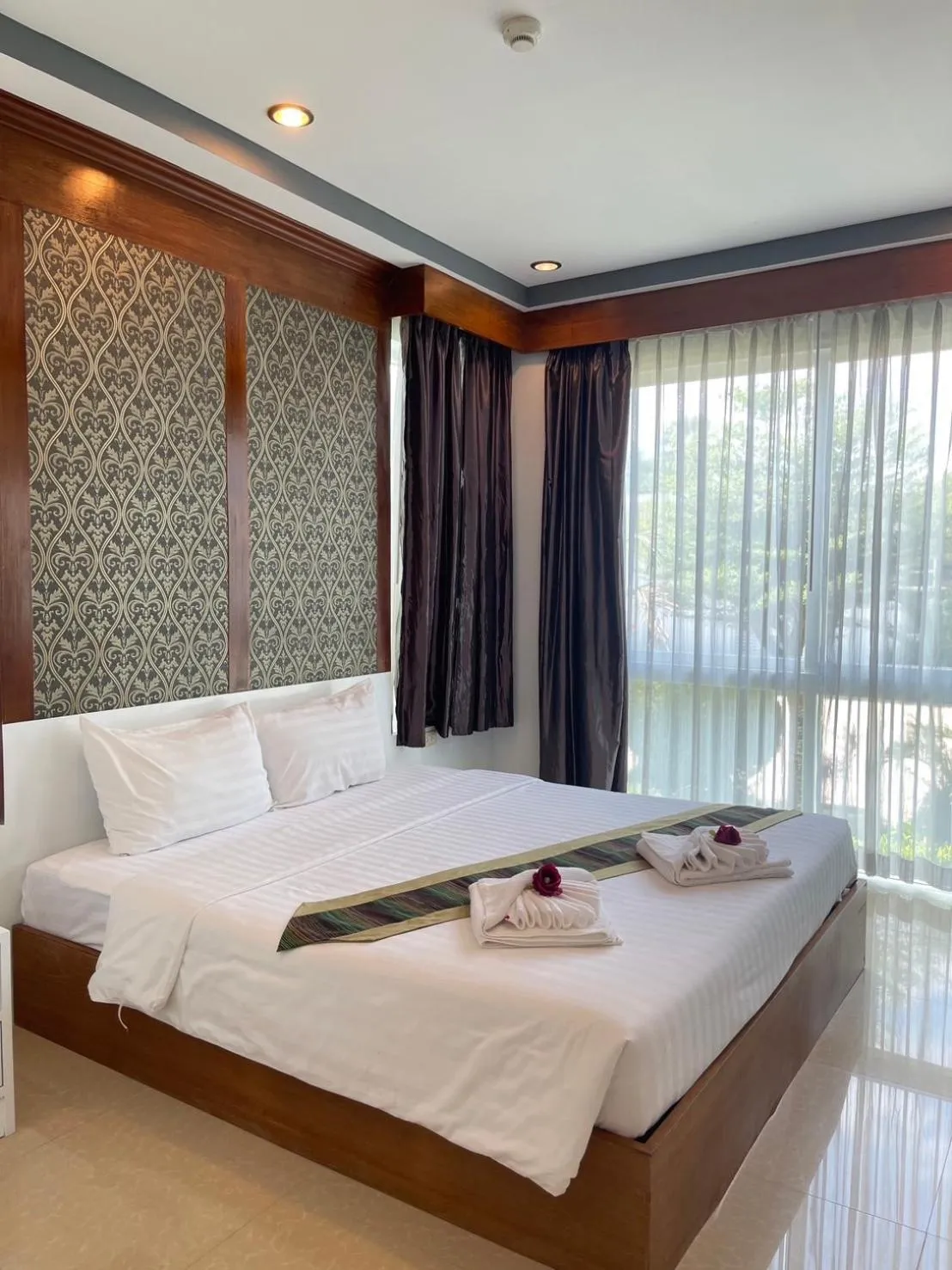 Photo of the whole room, Bed in The Sand Beach Pattaya