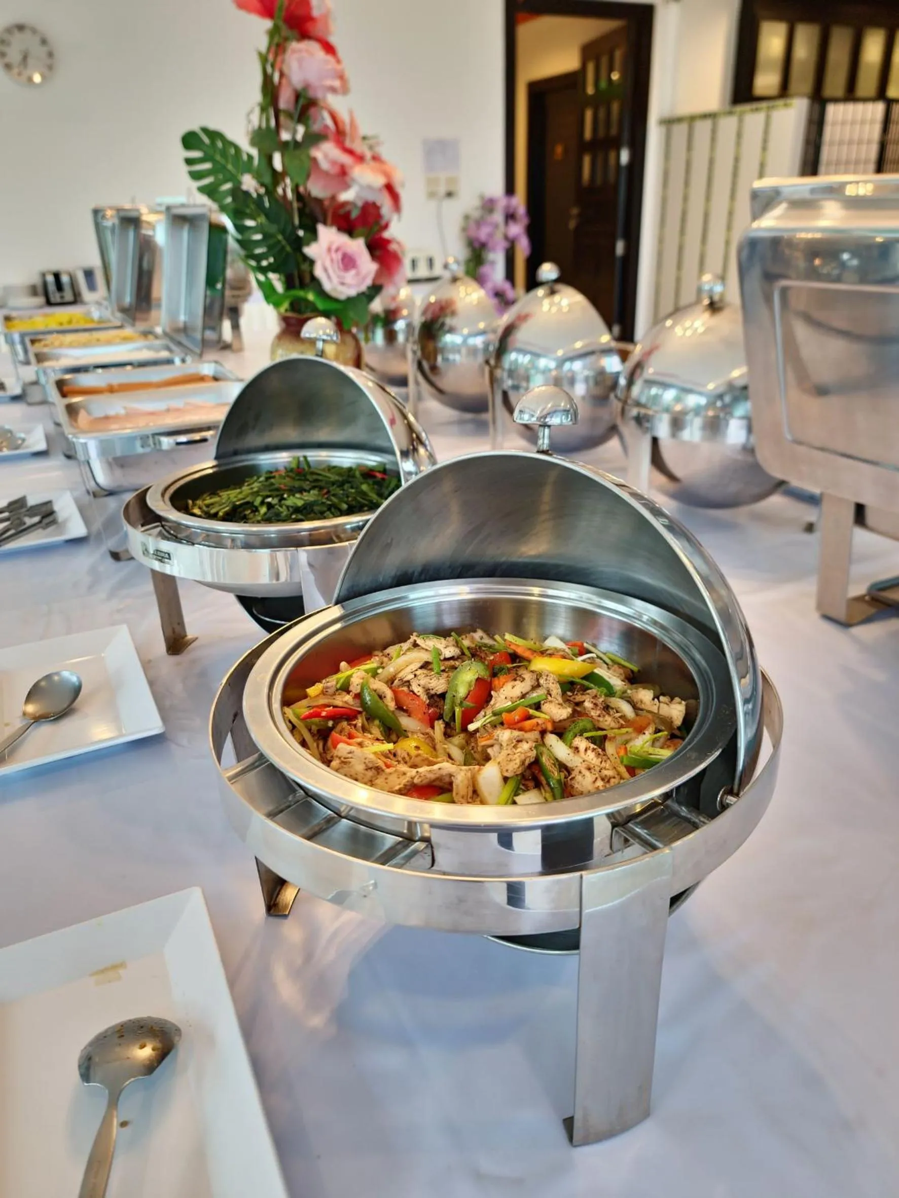 Restaurant/places to eat in The Sand Beach Pattaya