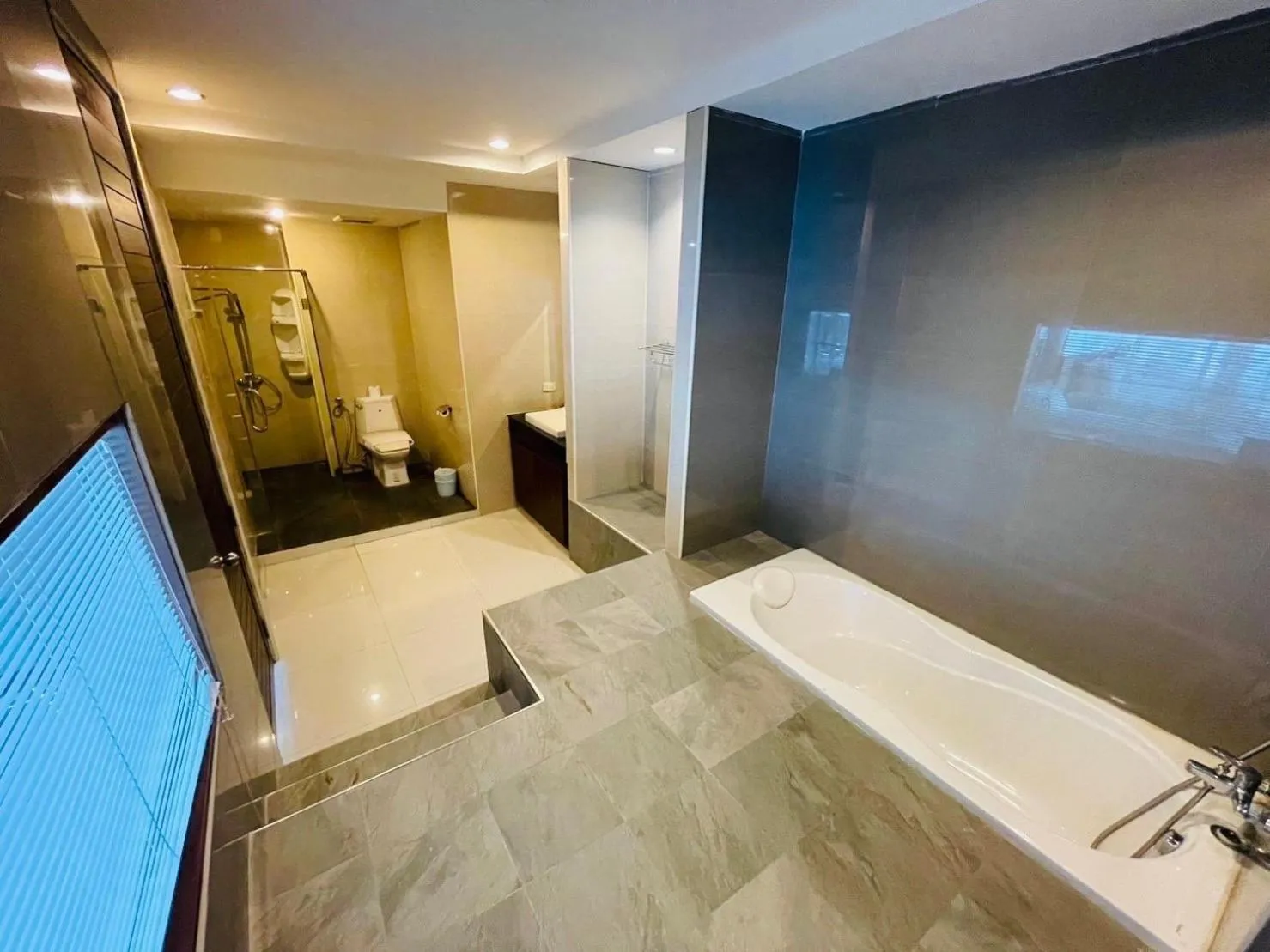 Shower in The Sand Beach Pattaya