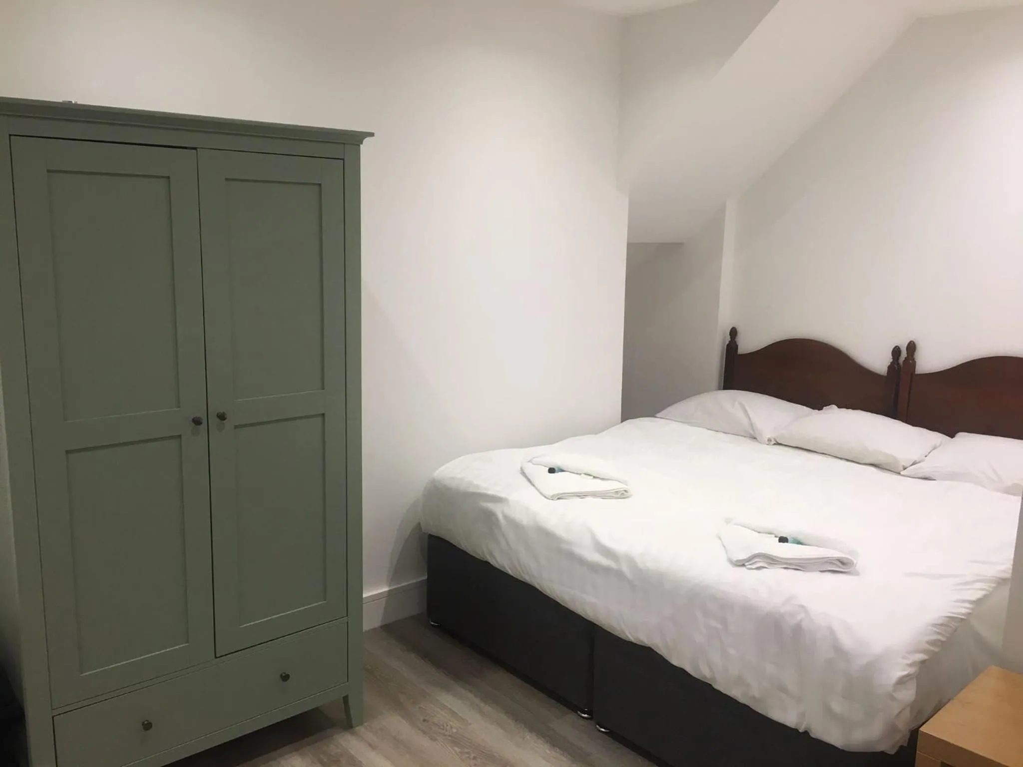 Bed in Hadleigh Hotel