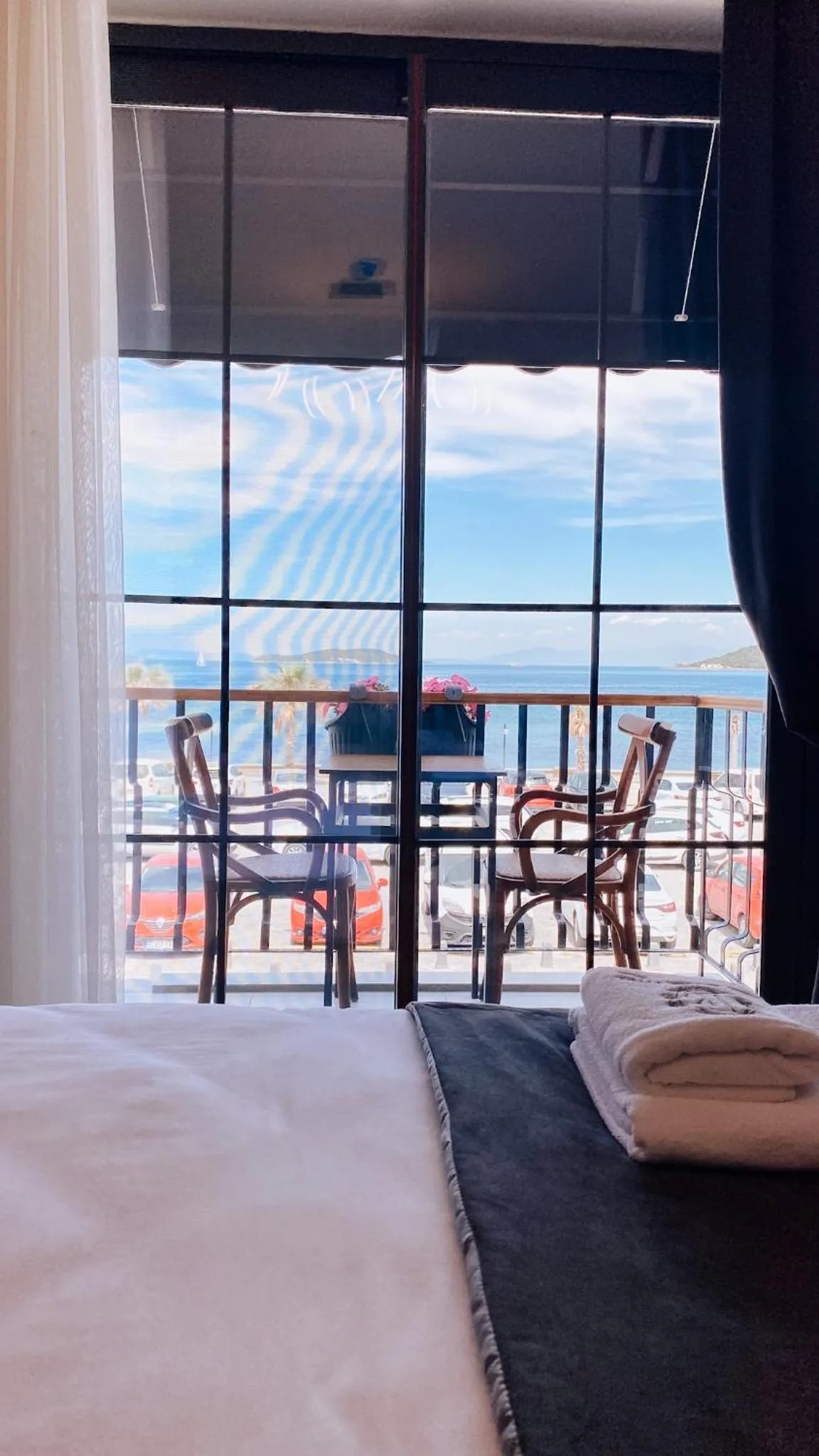 Bed in THE PİER OF URLA