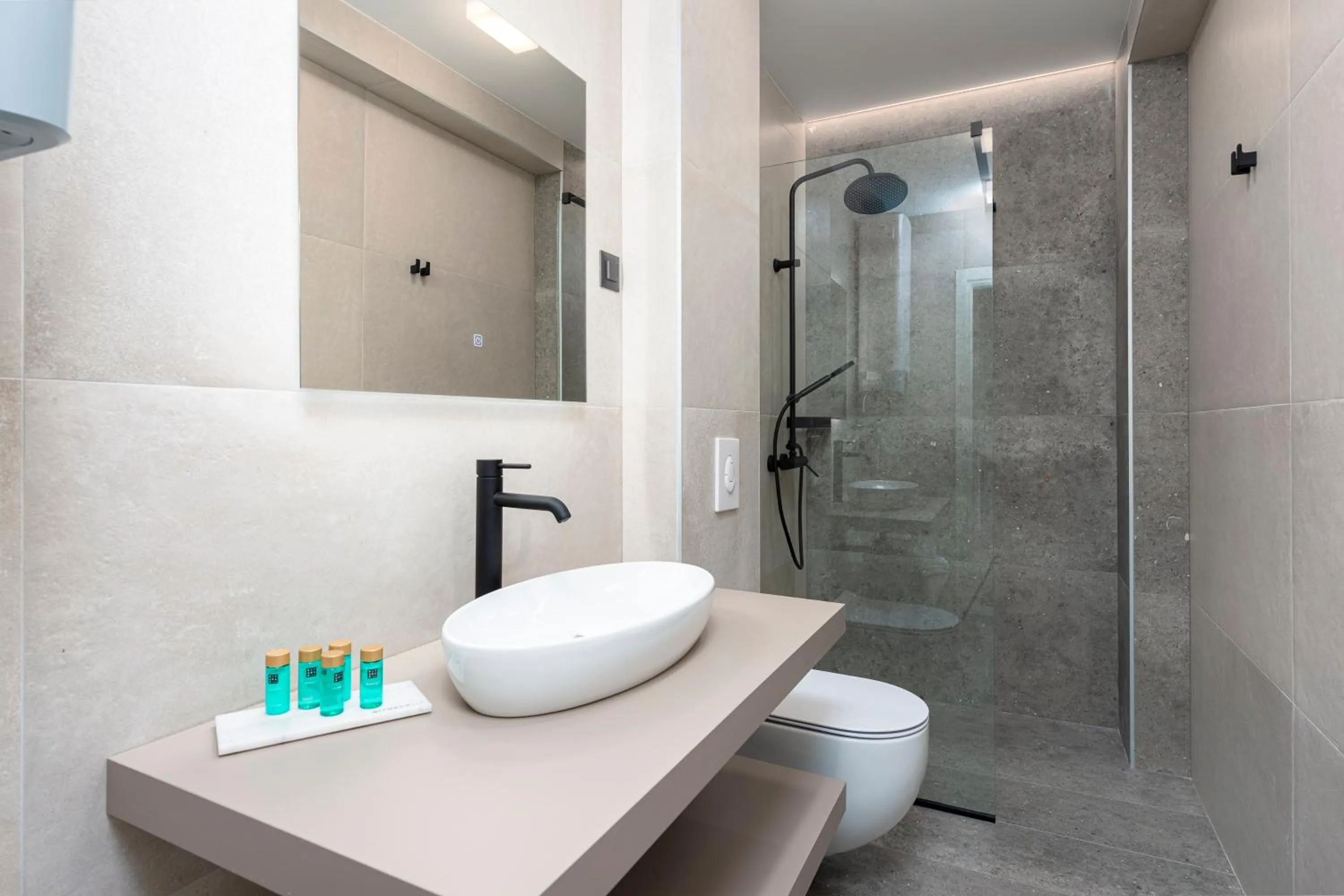 Shower in "Villa AnMari" The Cavtat View Residence