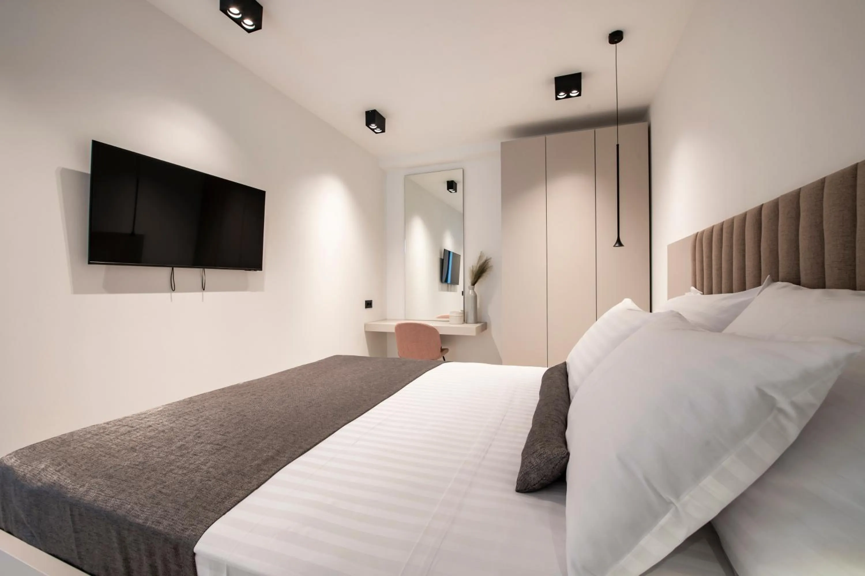 Bed in "Villa AnMari" The Cavtat View Residence