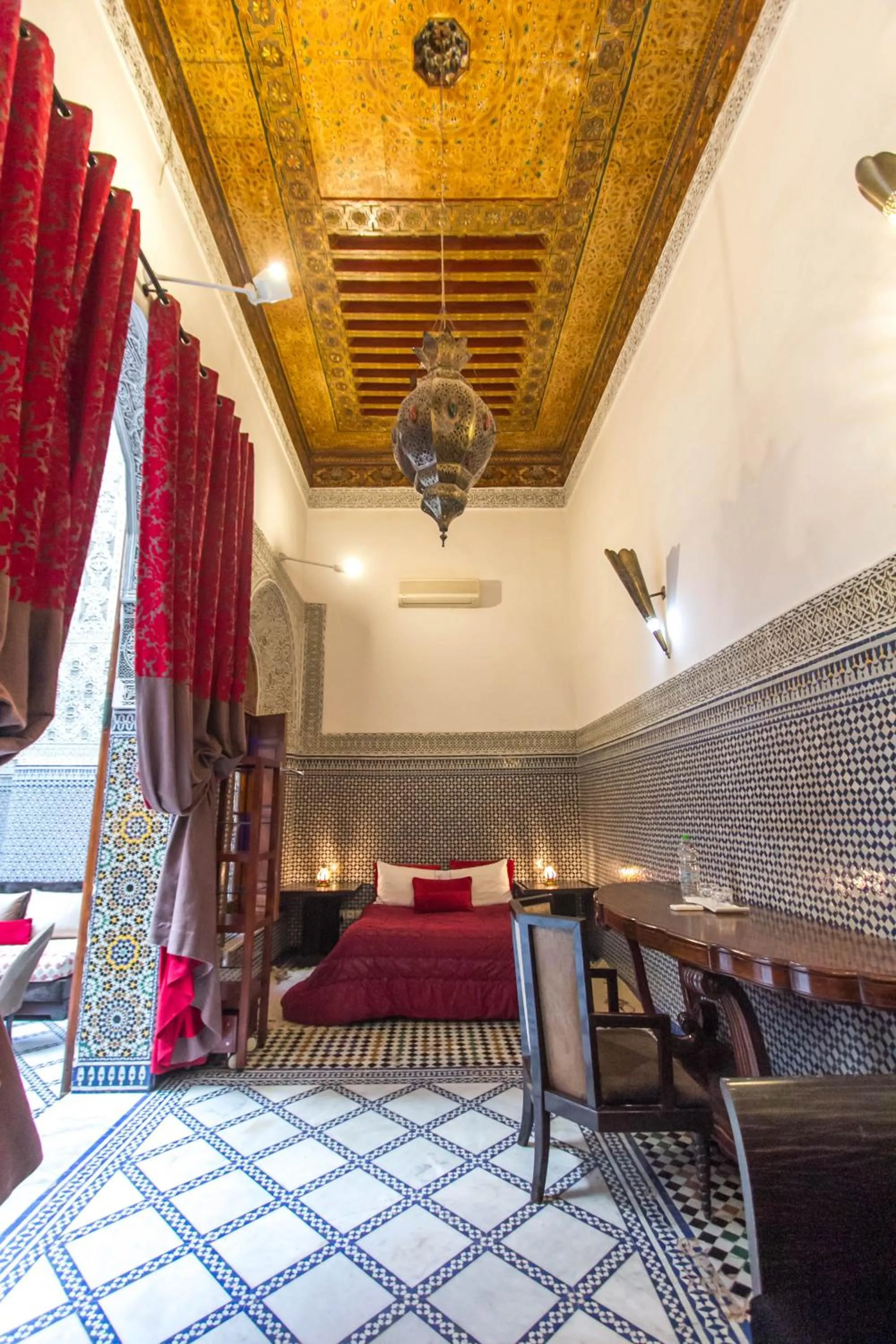 Bedroom in Riad Fez Yamanda