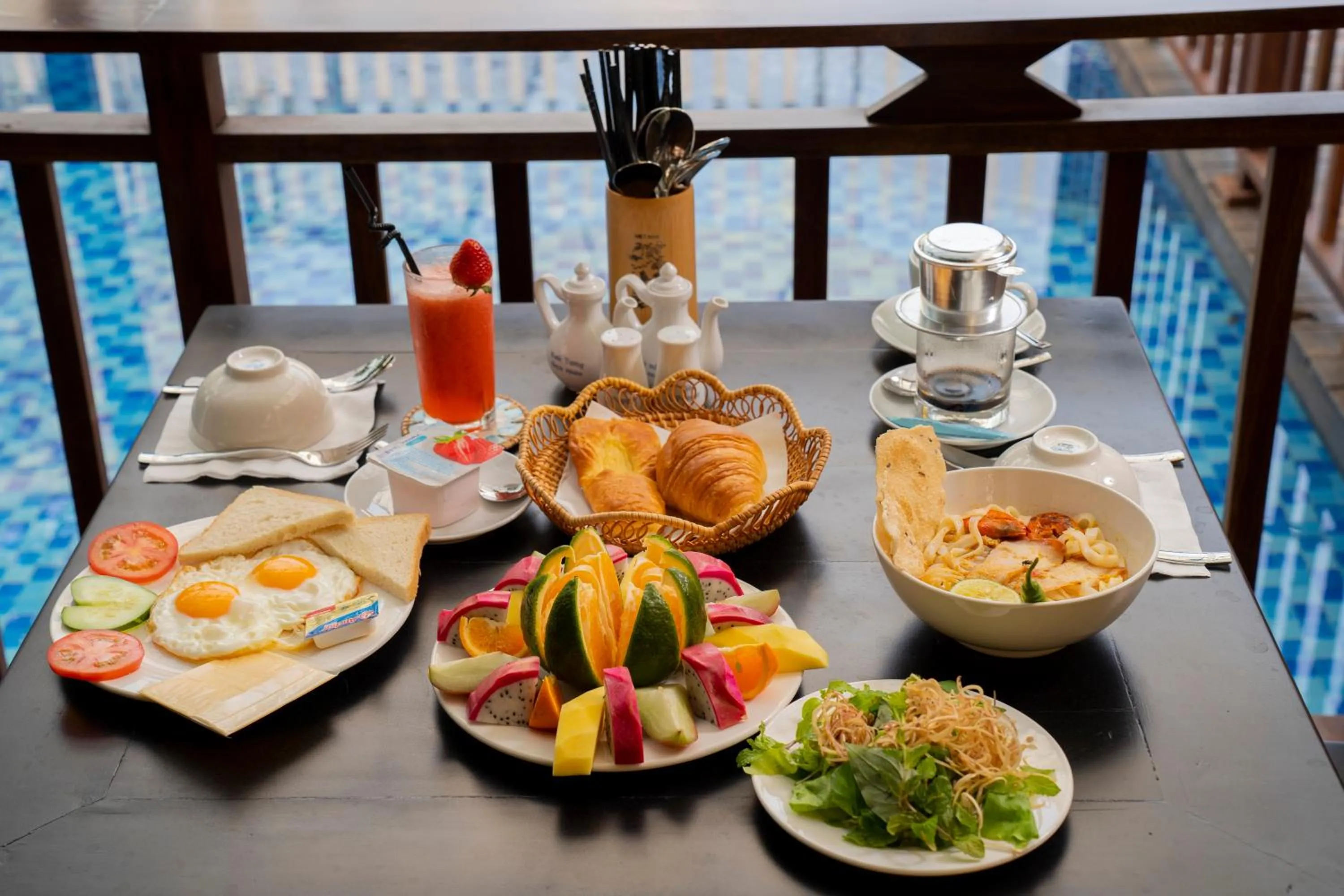 Restaurant/places to eat in Hoi An Heart hostel Villa - Bespoke