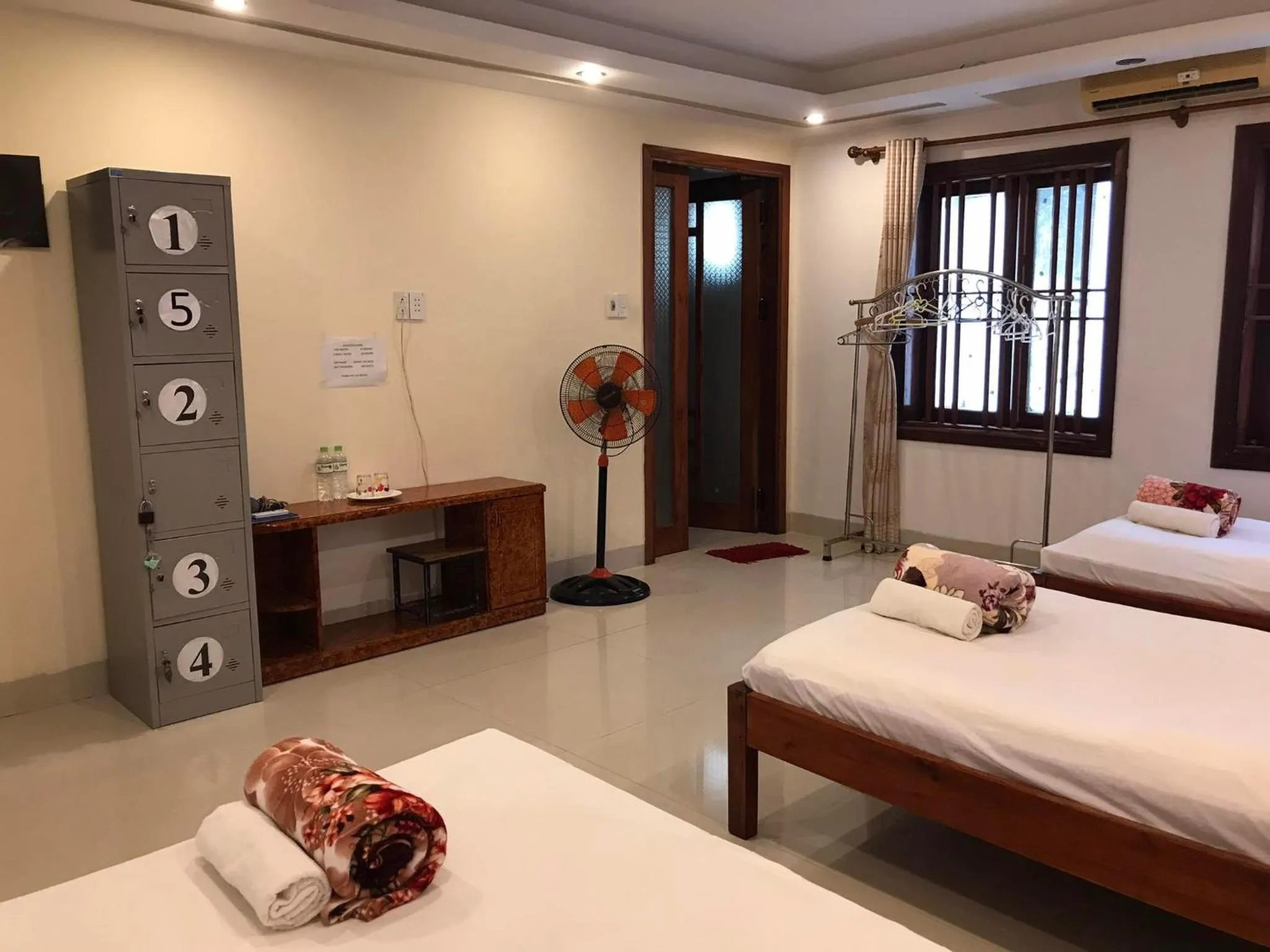 Bed in Hoi An Heart hostel Villa - Bespoke