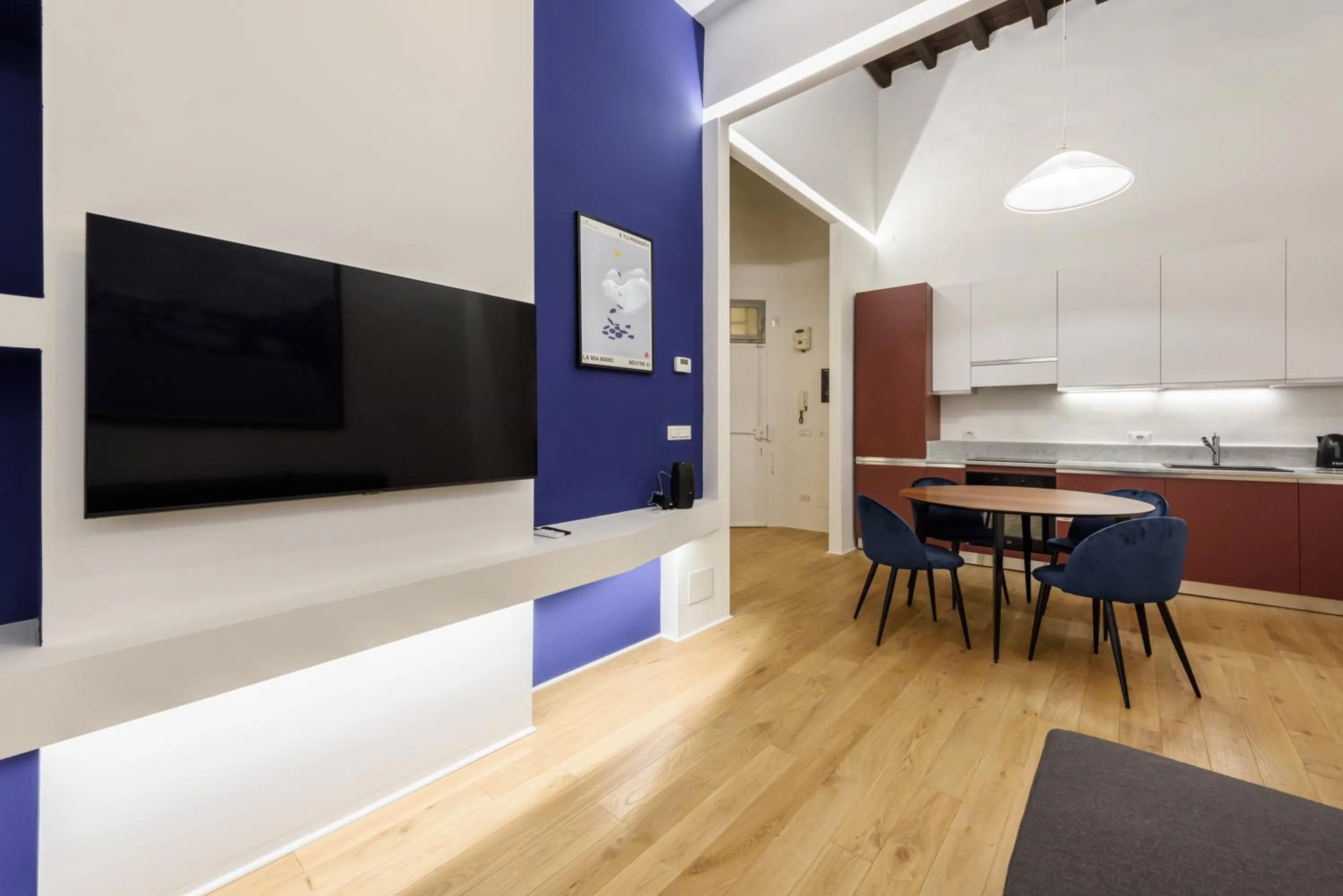 TV and multimedia in San Niccolò Dream by Mmega