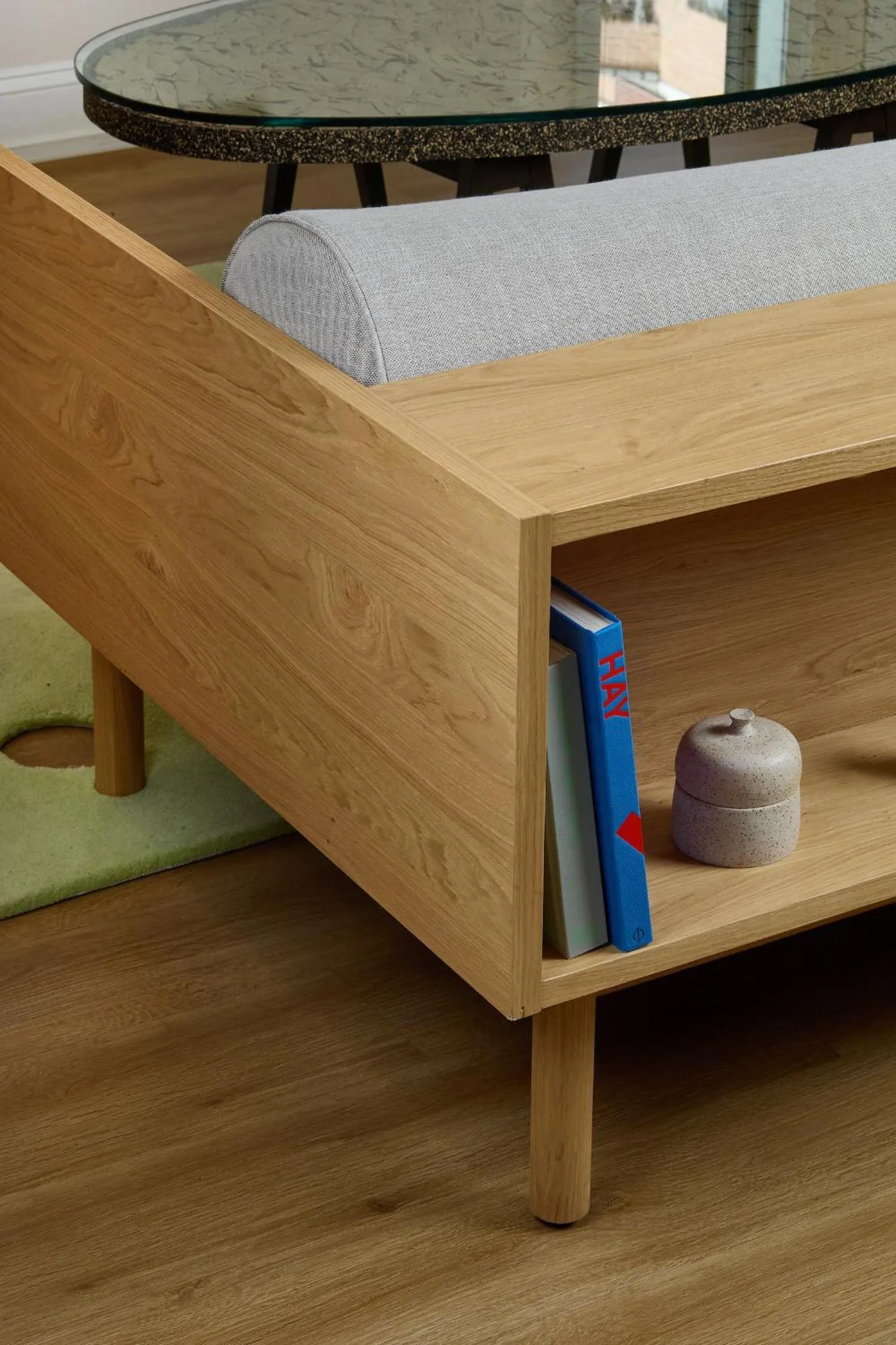 Living room, Bed in YOWIE Hotel