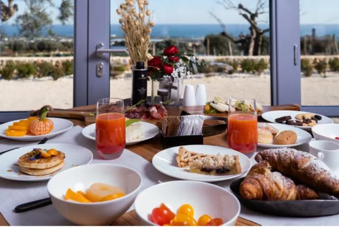 Restaurant/places to eat in Masseria Auraterrae