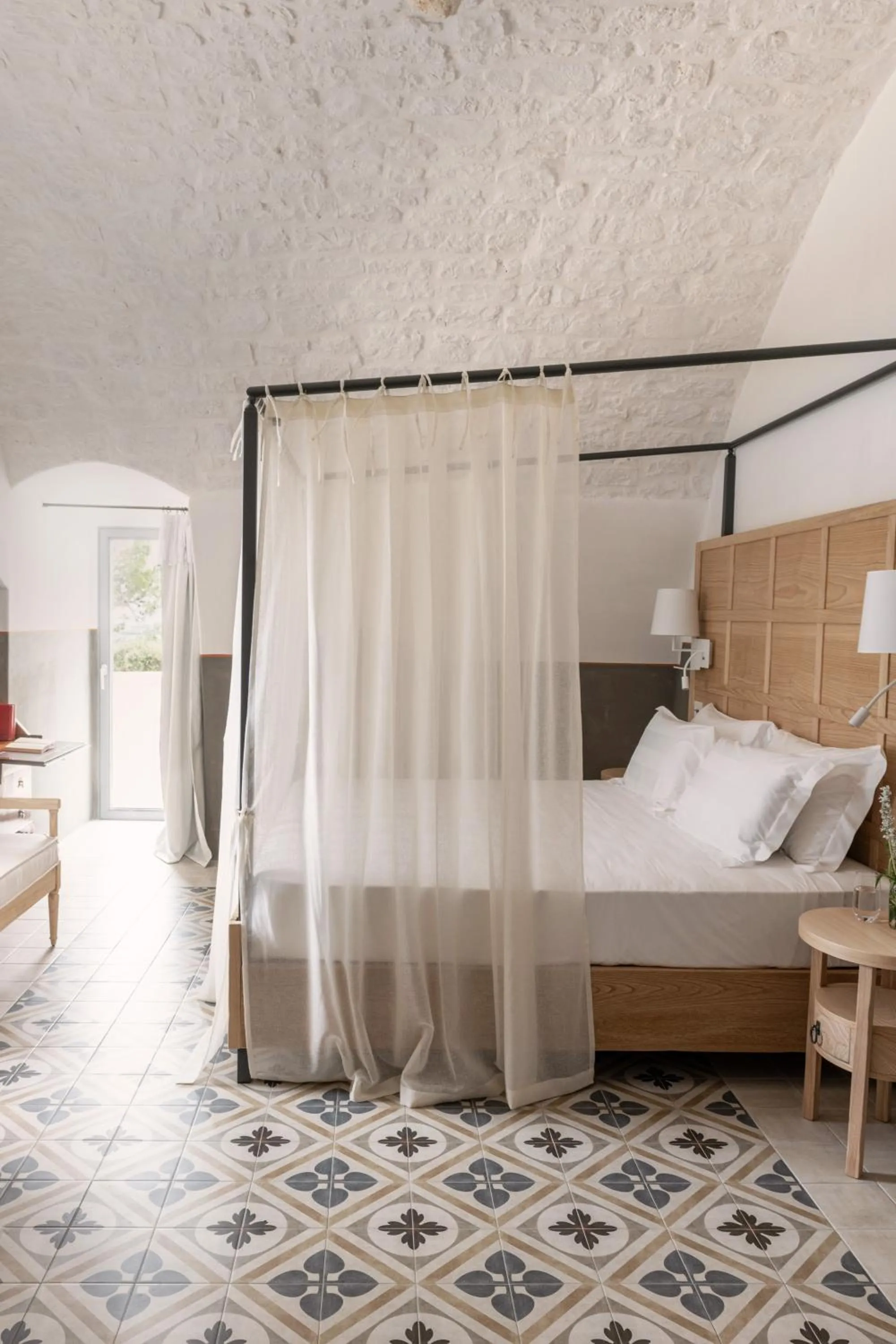 Bed in Masseria Auraterrae