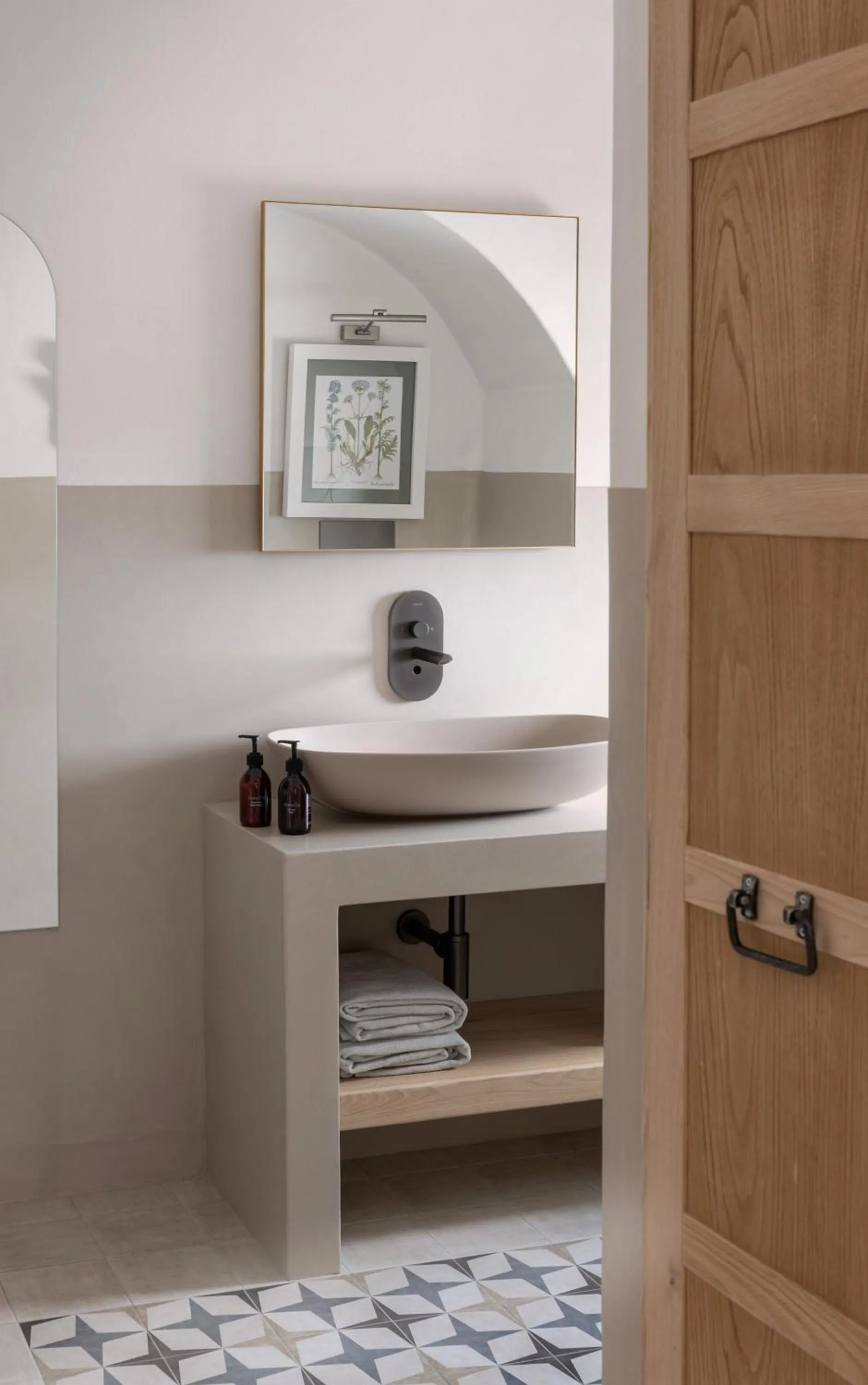 Bathroom in Masseria Auraterrae