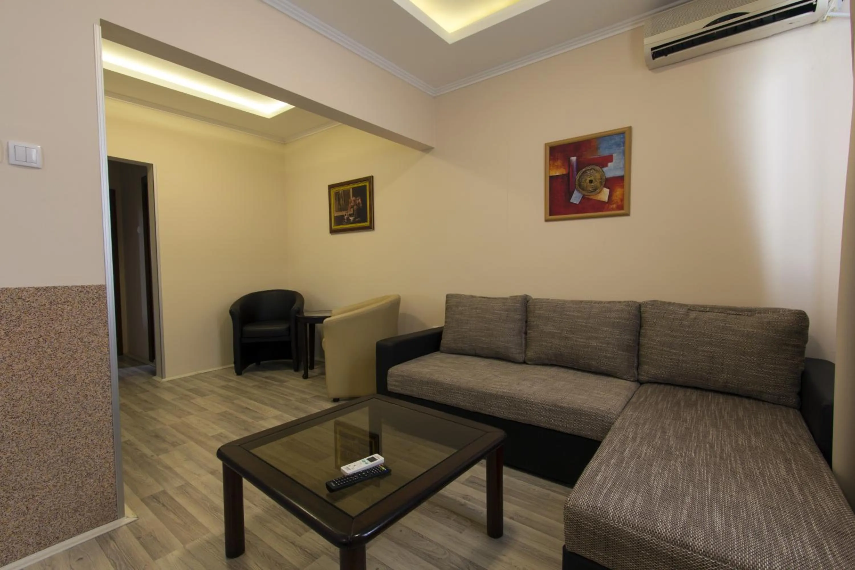 TV and multimedia in Hotel Petrus